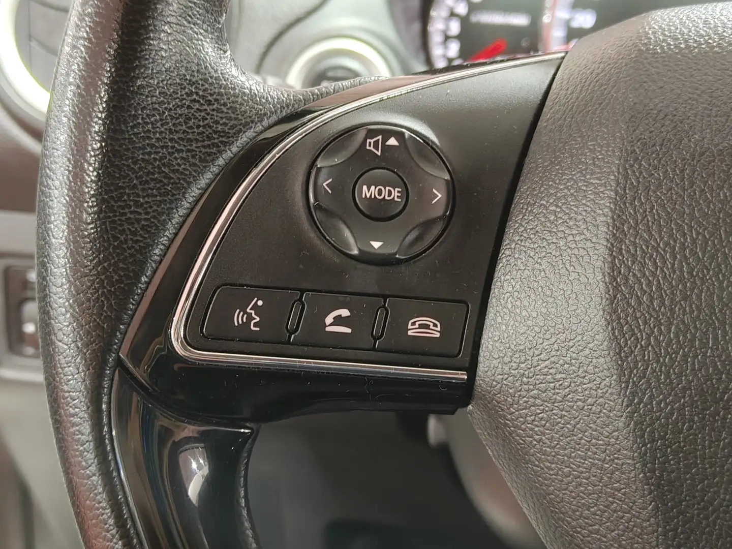 Foto Mitsubishi Space Star Mitsubishi Space Star 120 MPI Kaiteki (71 CV)