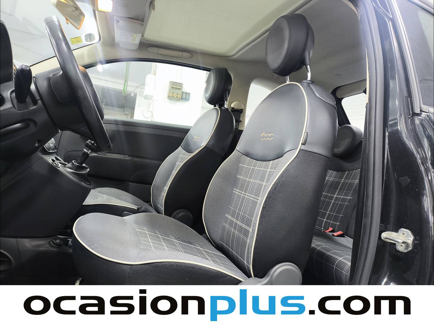 Foto asientos delanteros Fiat 500 Fiat 500 1.2 8v Lounge (69 CV)