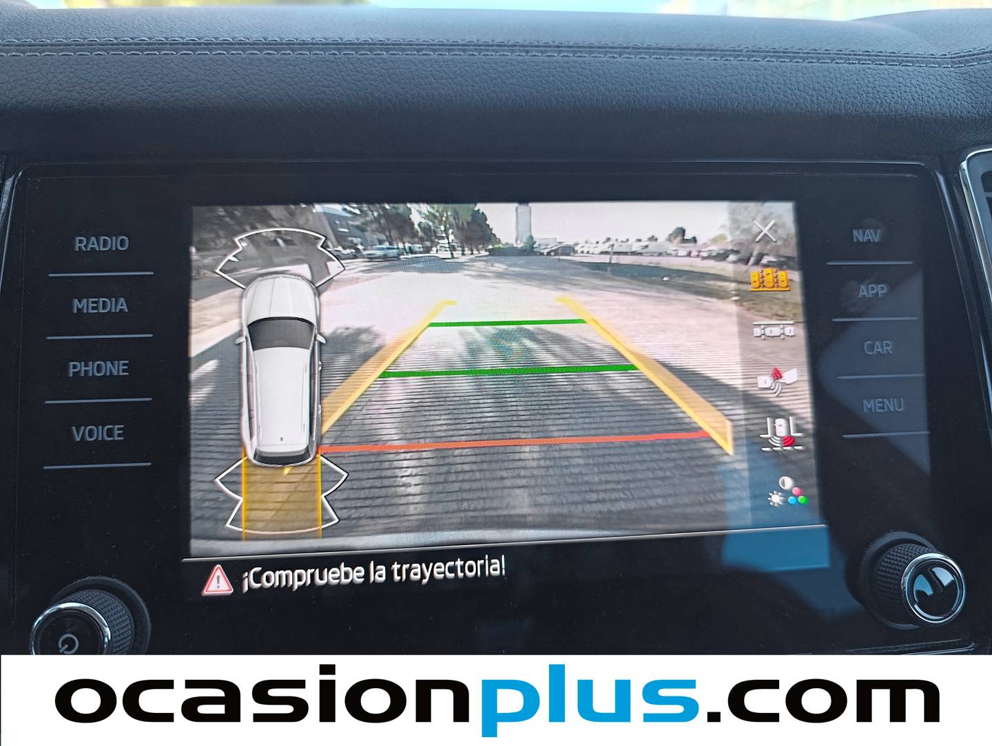 Equipamiento del Skoda Kodiaq Skoda Kodiaq 2.0 TDI Ambition 4x2 DSG (150 CV) 7 Plazas