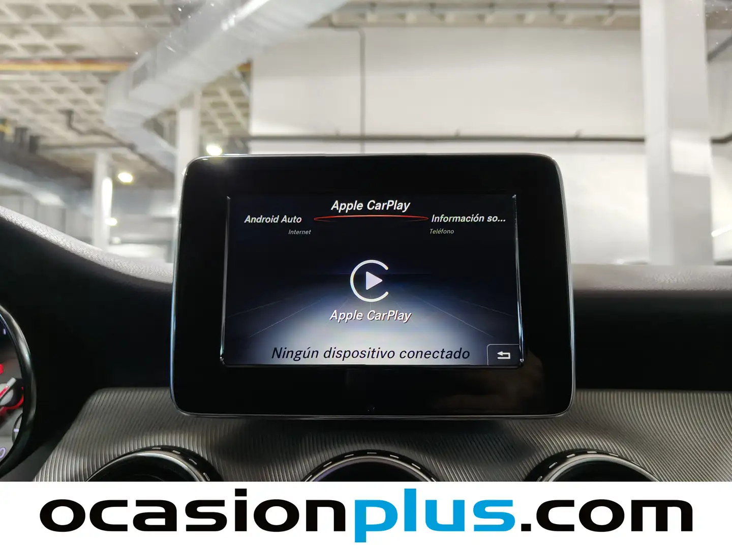 Foto Mercedes GLA Mercedes-Benz GLA 220 d Urban (177 CV)