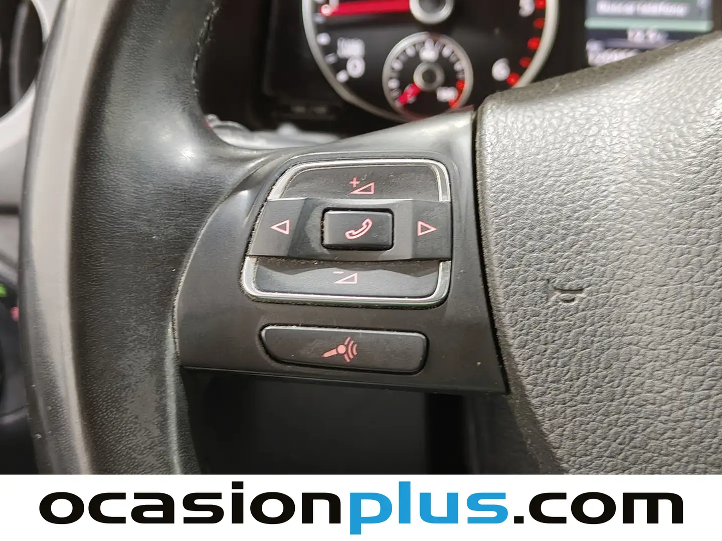 Foto Volkswagen Tiguan Volkswagen Tiguan Sport 2.0 TDI BMT 4Motion (140 CV)