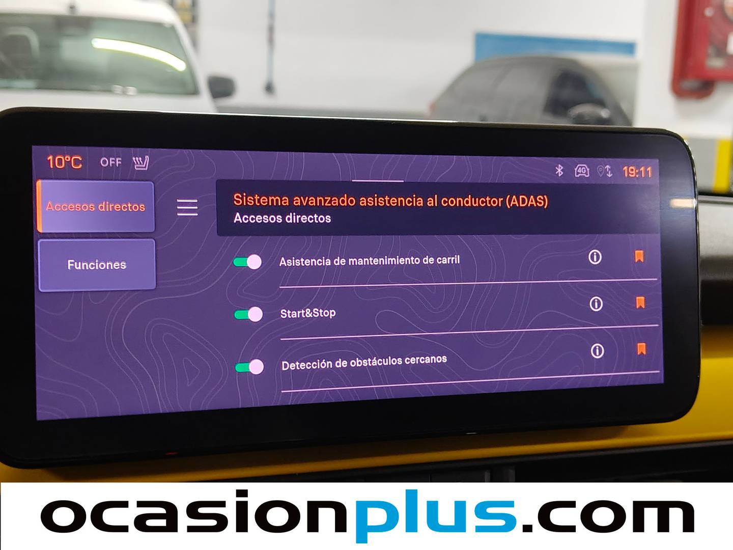 Foto Jeep Avenger Jeep Avenger 1.2 G Summit (100 CV)