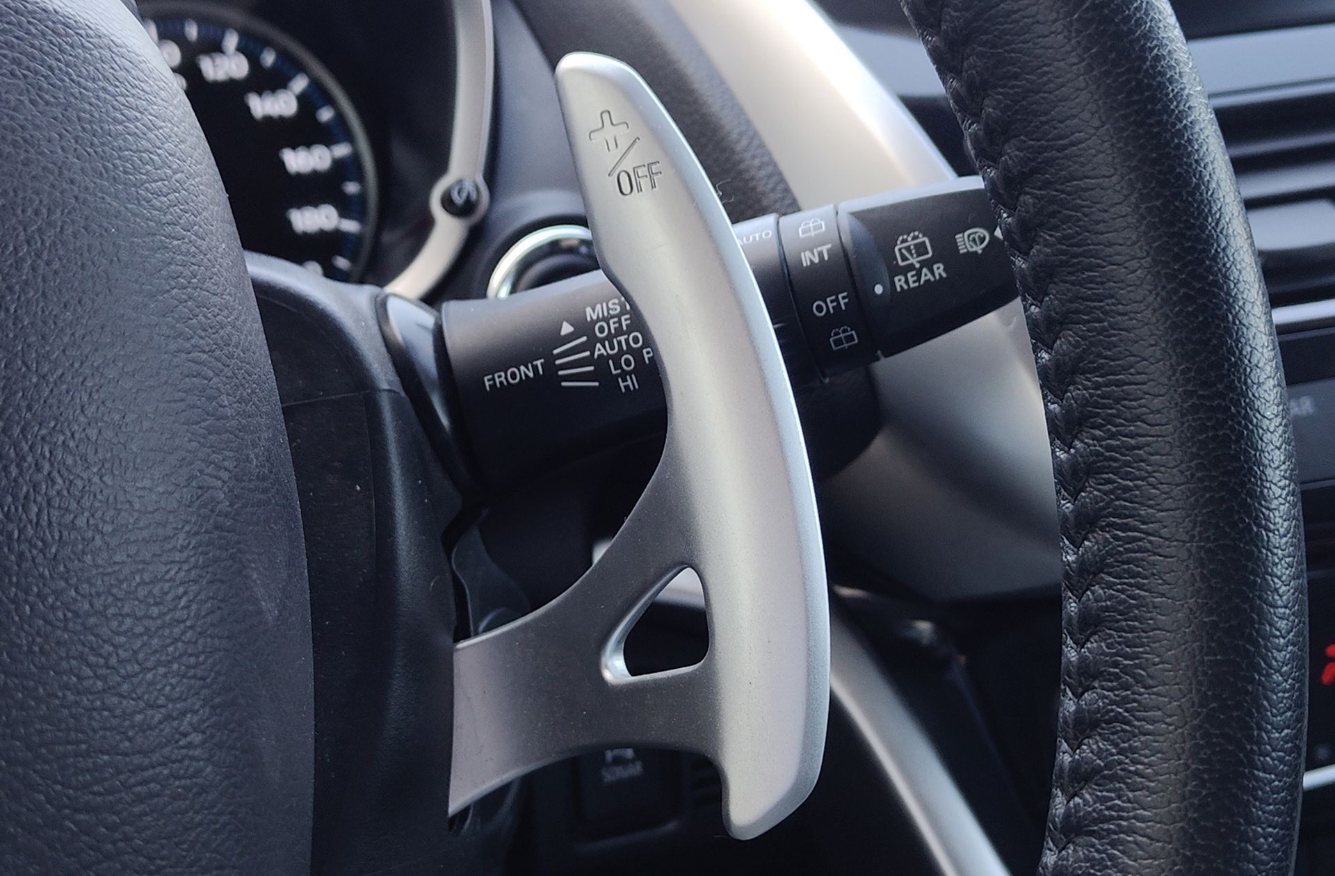 Mitsubishi Eclipse Cross 2.4 PHEV Kaiteki 4WD - foto 29