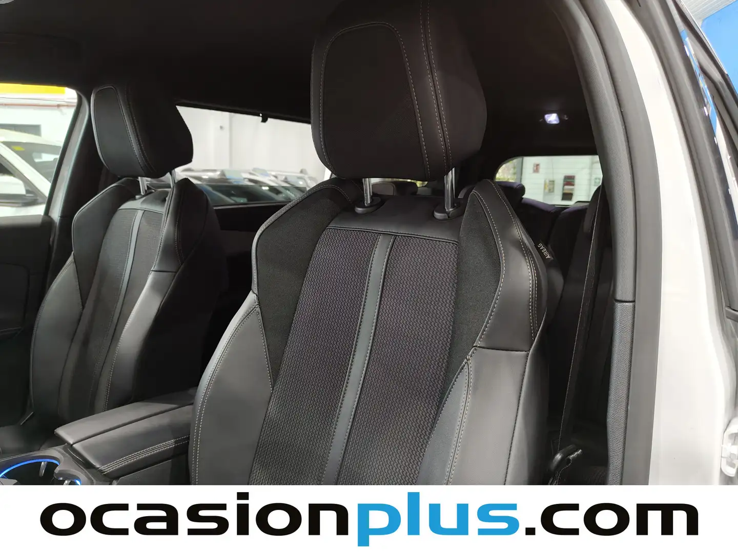 Foto Peugeot 5008 Peugeot 5008 BlueHDI 130 S&S GT EAT8 (130 CV) 7 Plazas