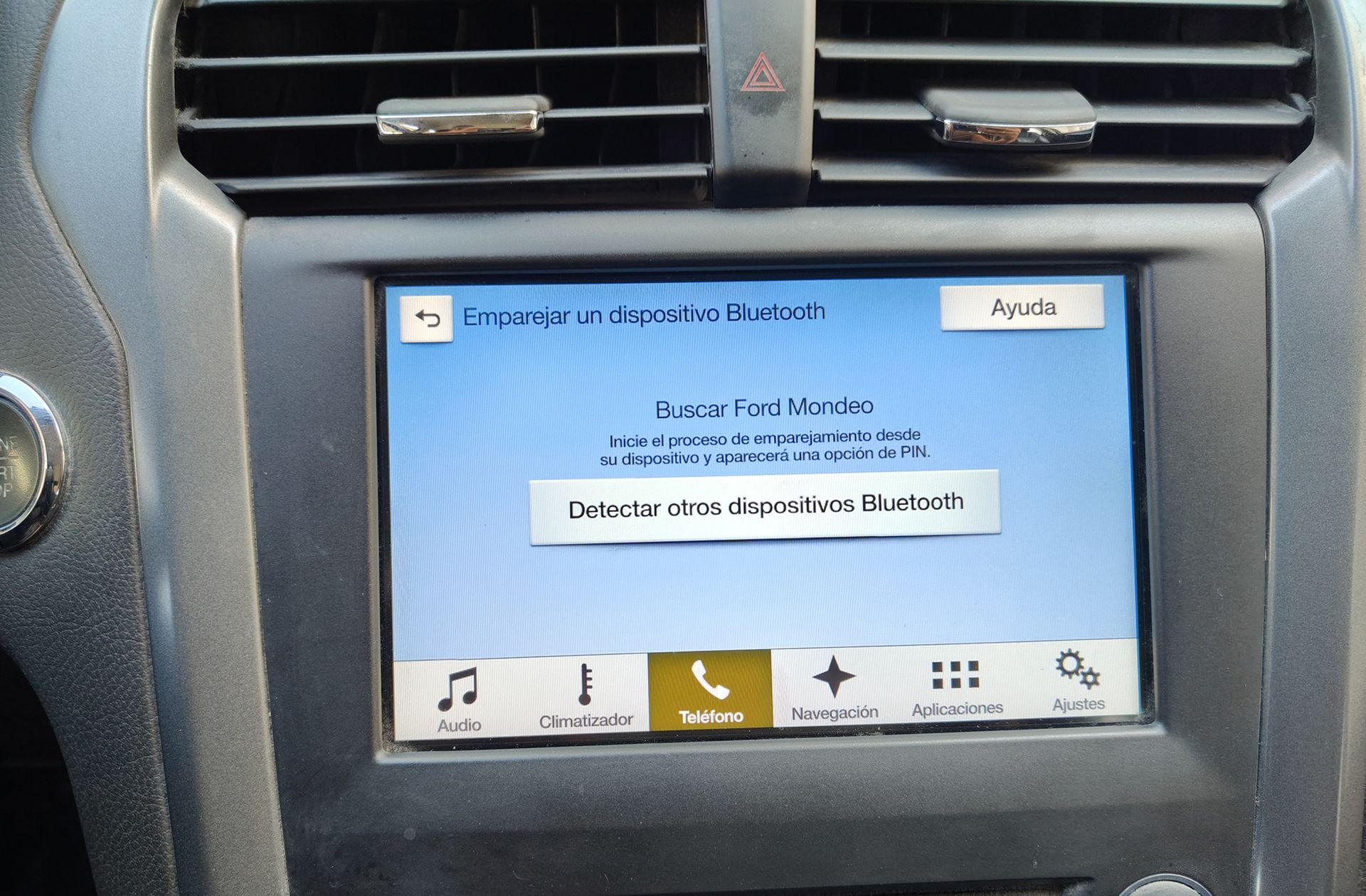 Ford Mondeo 1.5 EcoBoost Titanium Powershift - foto 31
