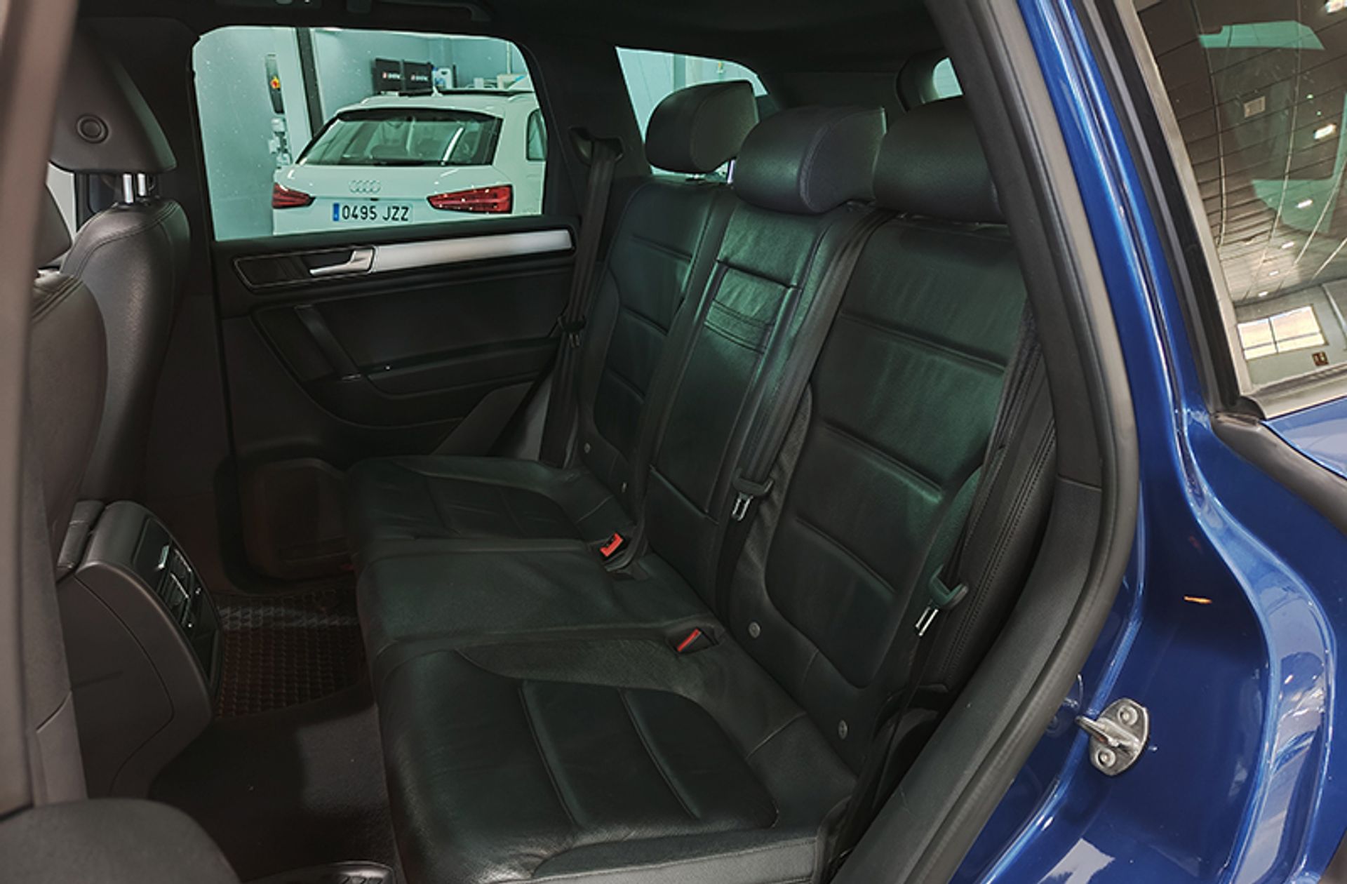 Volkswagen Touareg R-Line 3.0 TDI BMT Tiptronic - foto 13