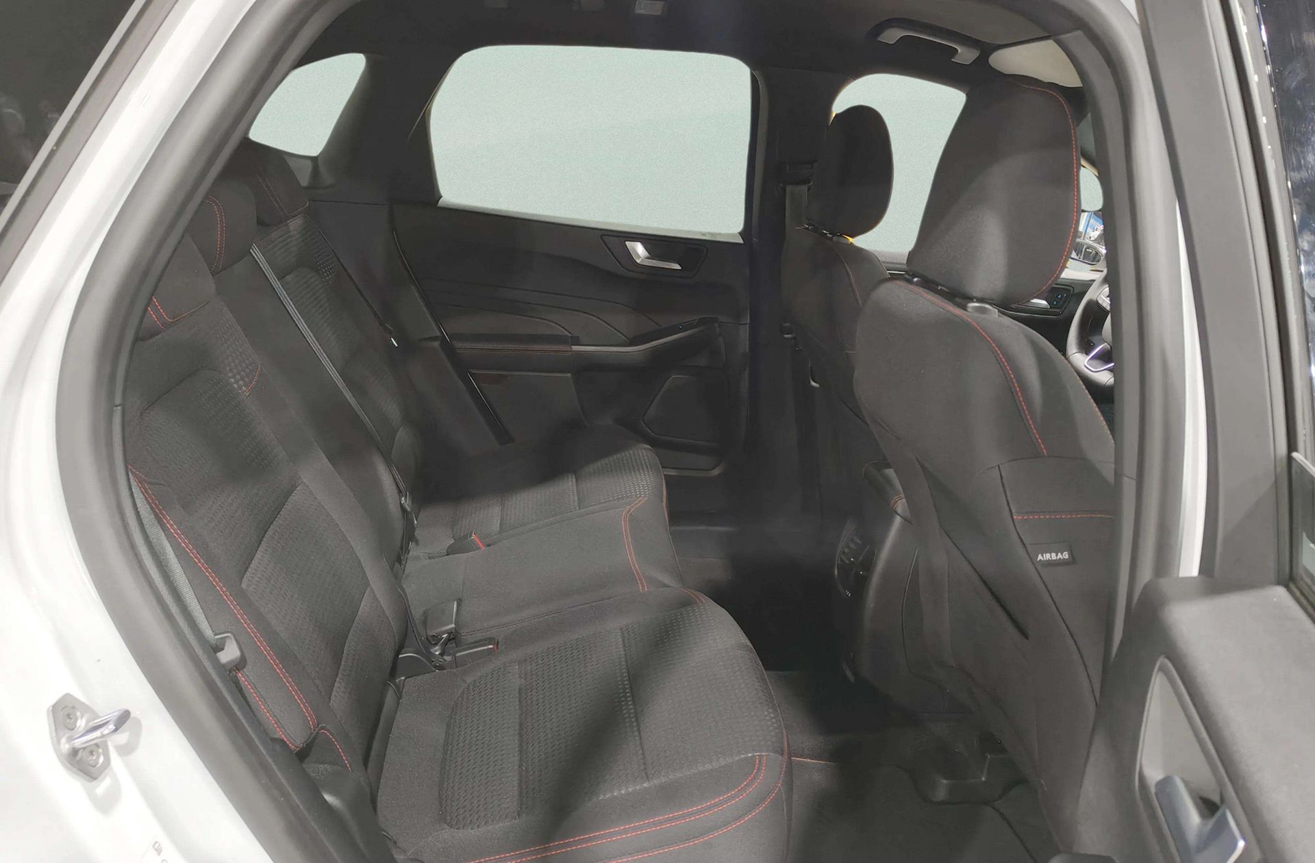 Ford Kuga 2.5 Duratec Fhev ST-Line - foto 13