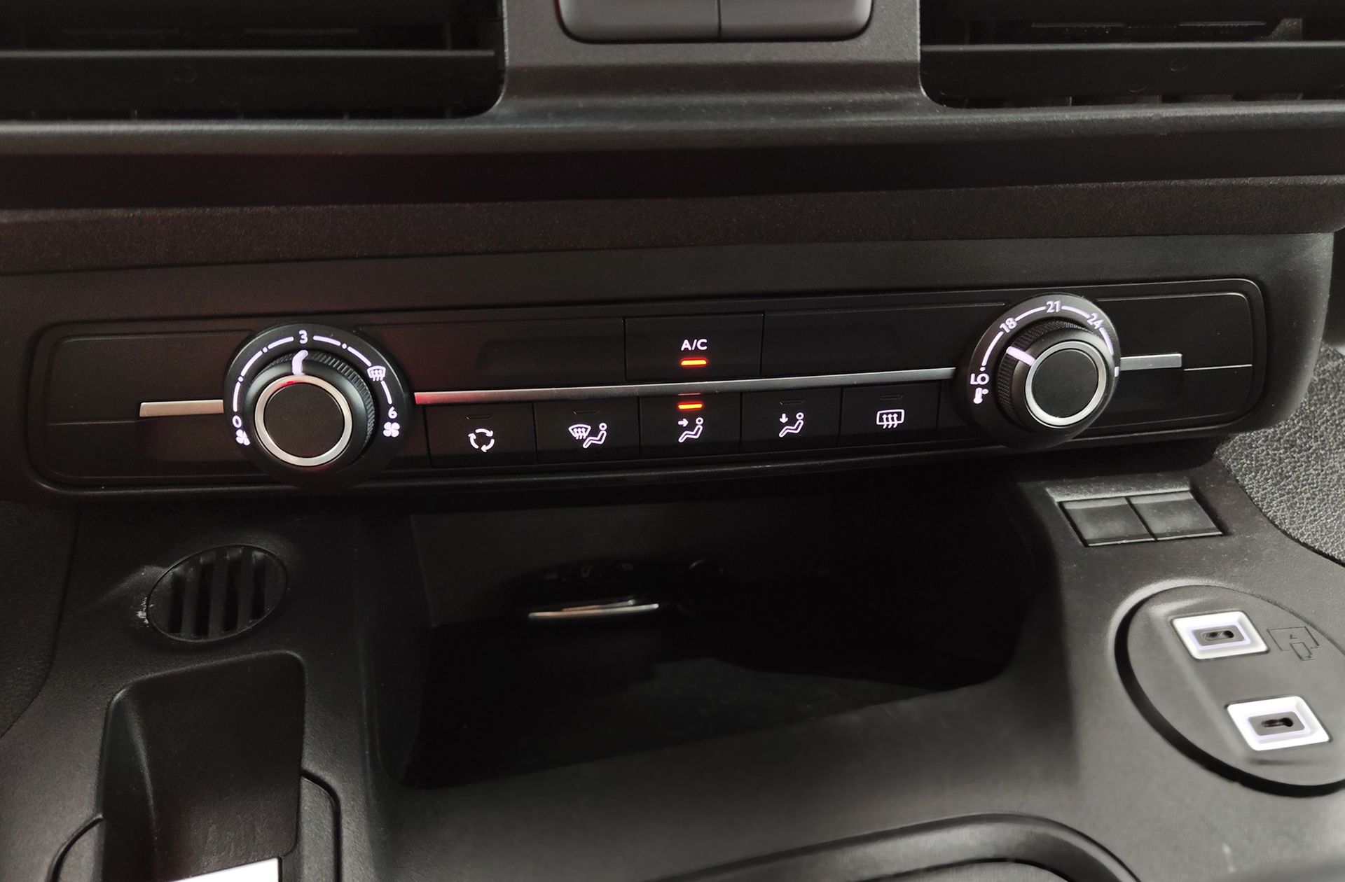 Peugeot Rifter BlueHDi 100 Allure - foto 30