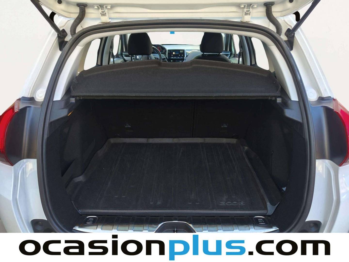 Fotos maletero Peugeot 2008 Peugeot 2008 BlueHDi 100 Allure (100 CV)