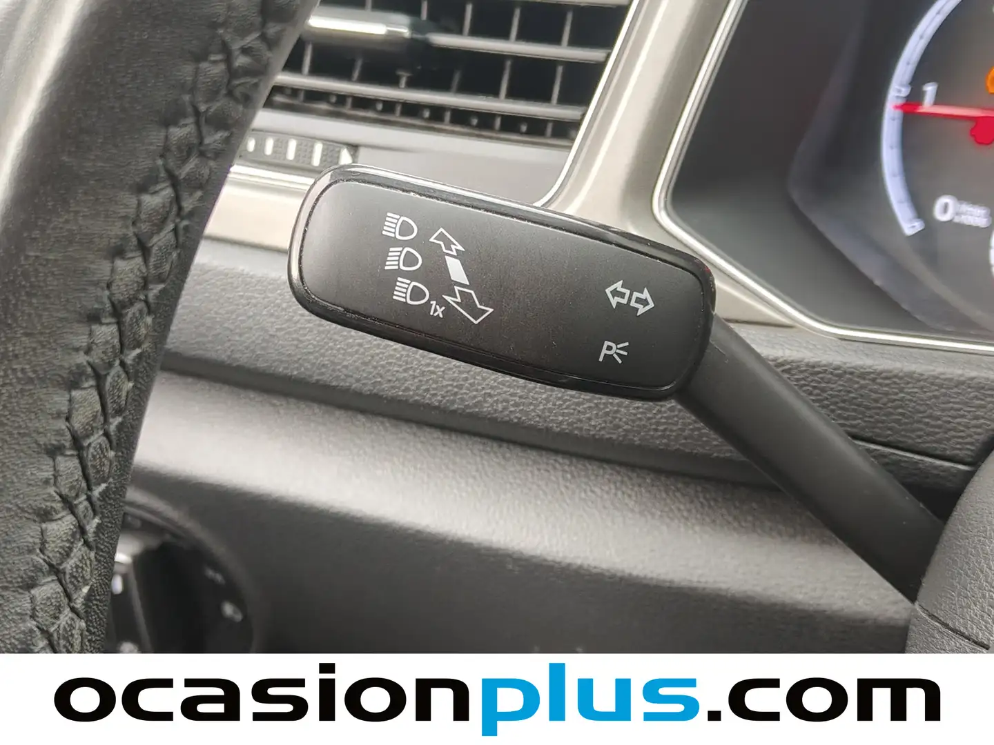 Foto Volkswagen T-Roc Volkswagen T-Roc Advance 2.0 TDI (150 CV) DSG