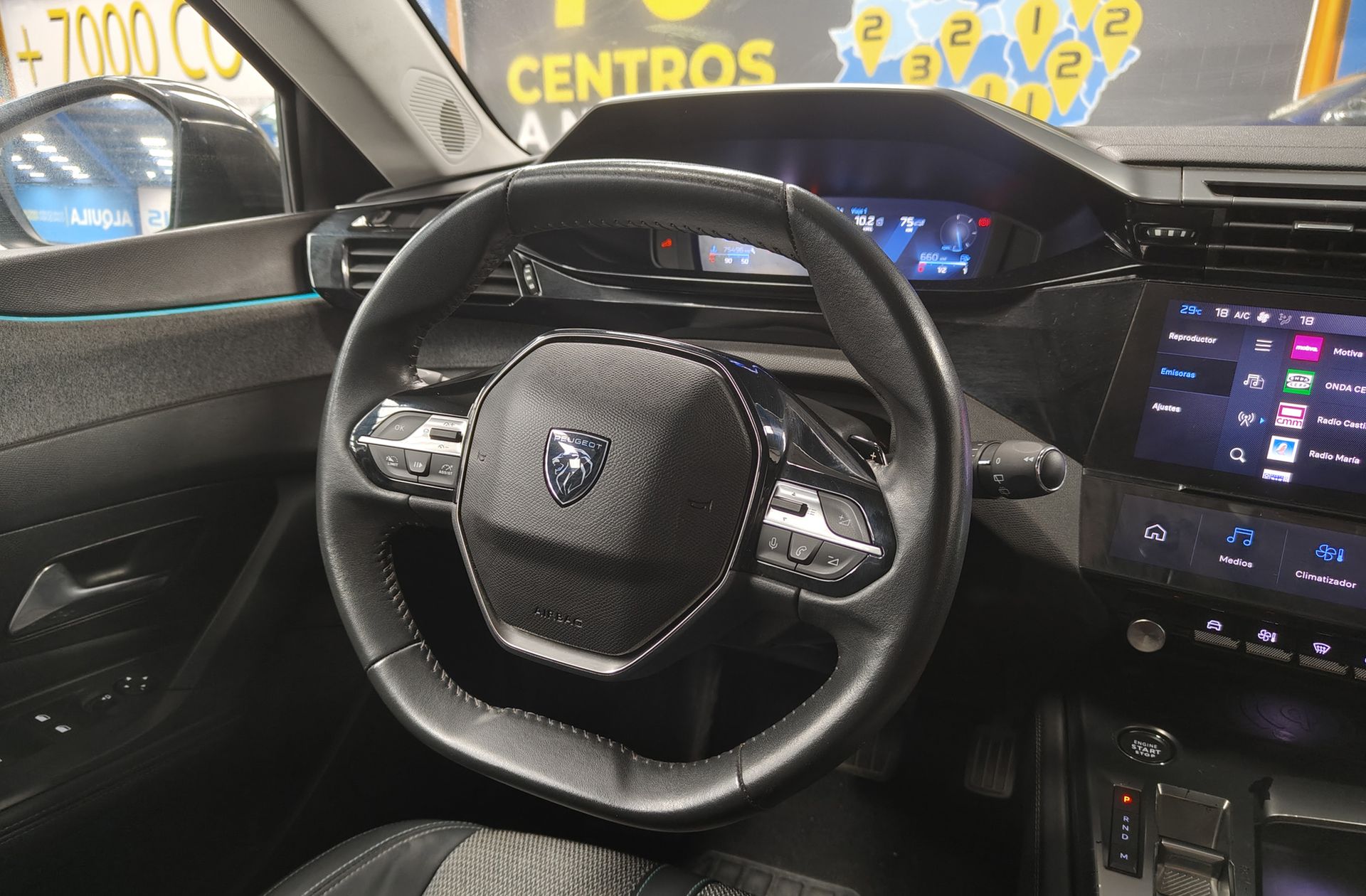 Peugeot 308 PureTech 130 Allure Pack EAT8 - foto 23