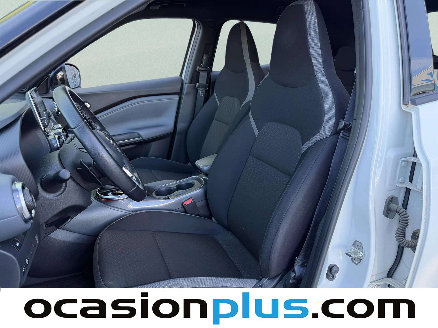 Foto asientos delanteros Nissan JUKE Nissan Juke DIG-T N-Connecta 4x2 DCT (117 CV)