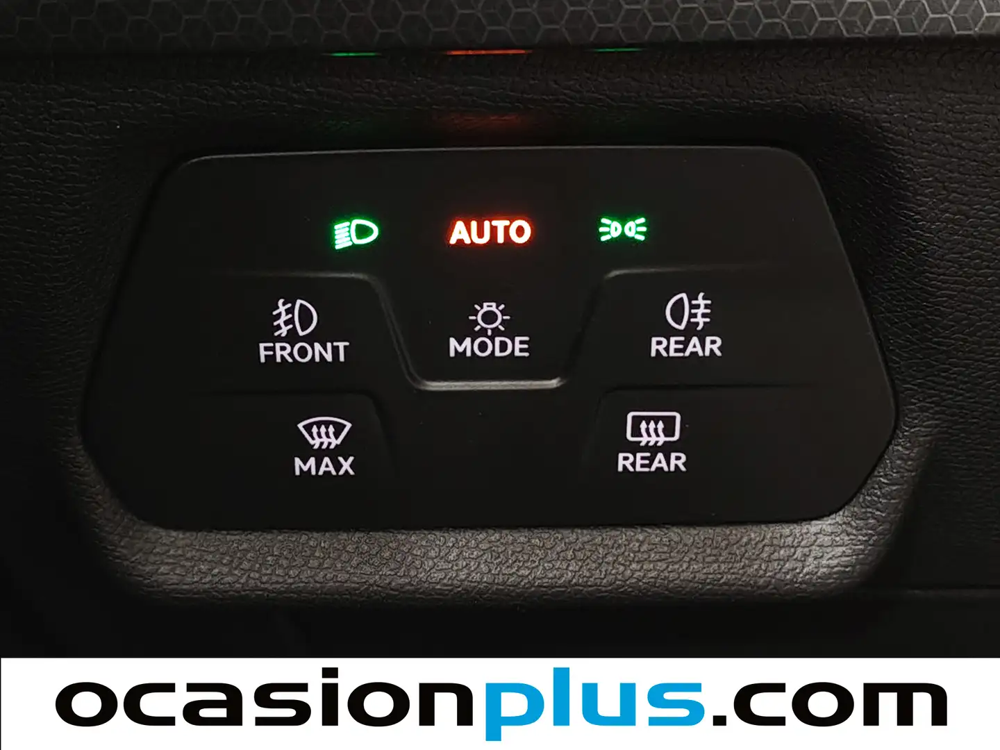 Foto Seat León SEAT León 1.5 TSI S&S Style 25 Aniversario (116 CV)