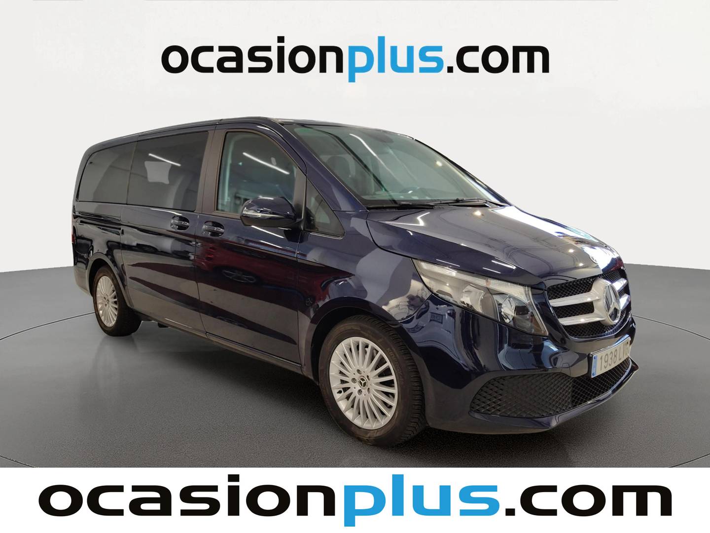 Foto delantera Mercedes Clase V Mercedes Clase V 250 d Avantgarde Largo (190 CV) 8 Plazas derecha