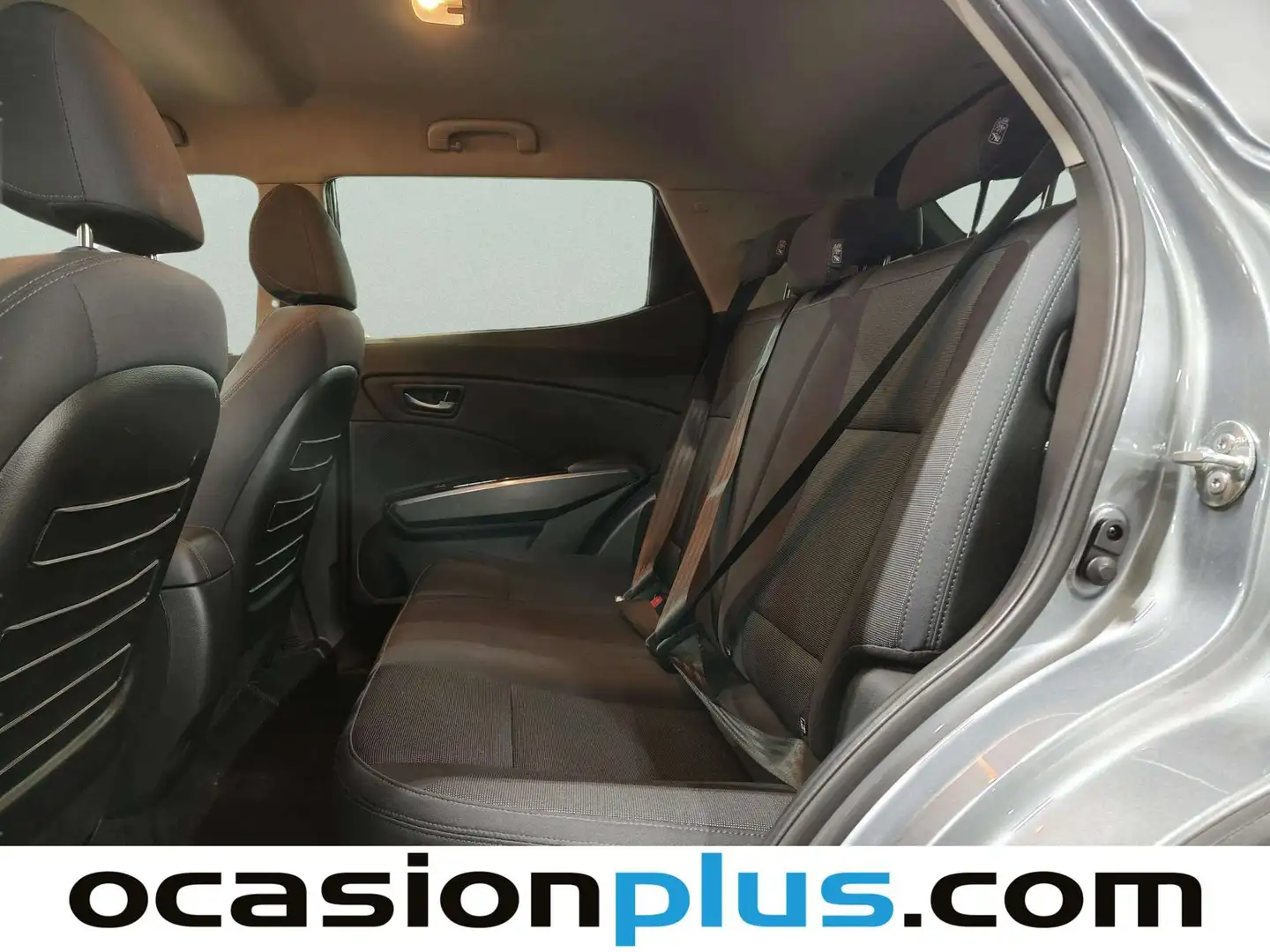 Foto SsangYong Tivoli Ssangyong Tivoli G15T Urban Plus (163 CV)