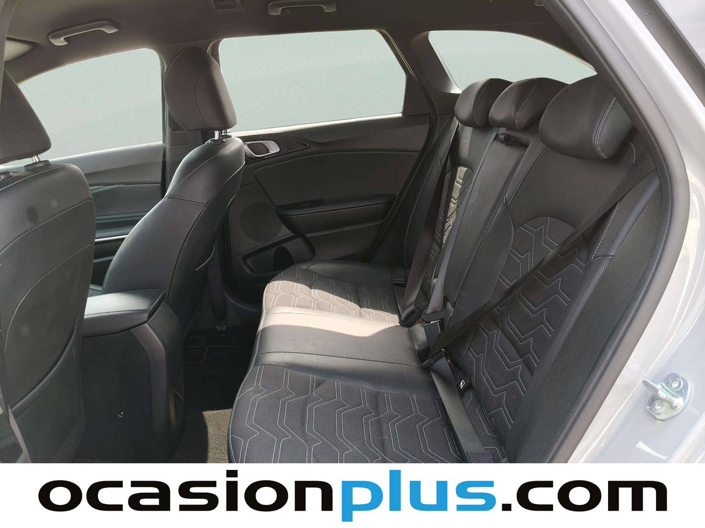 Foto asientos traseros KIA Ceed Tourer KIA Ceed Tourer 1.0 MHEV Style Edition DCT (100 CV)