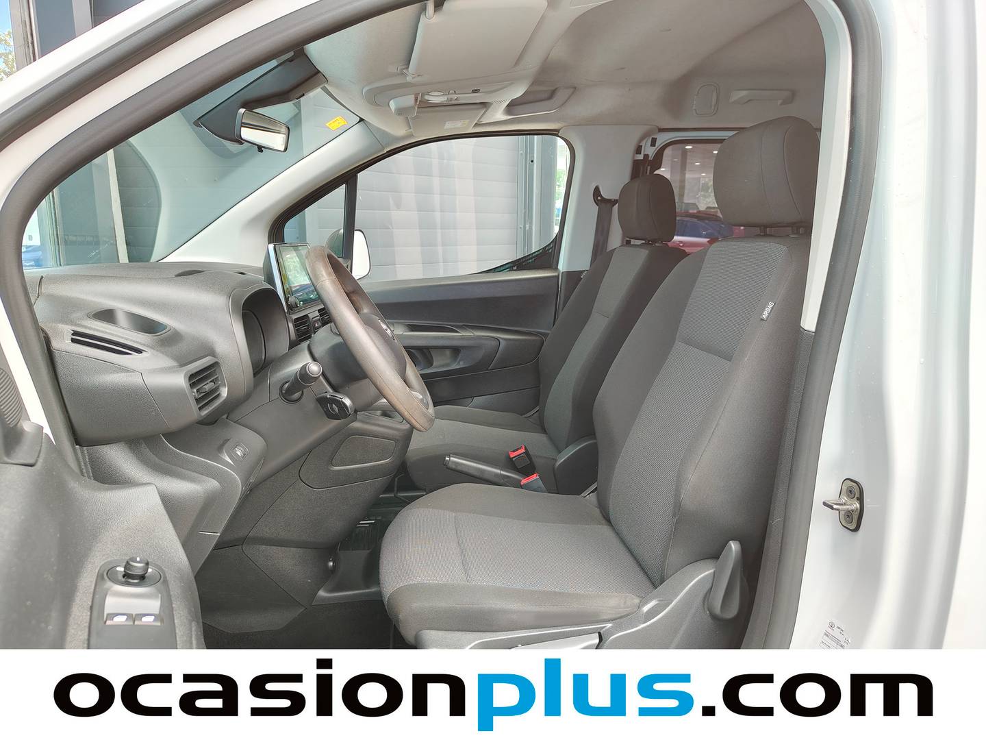 Foto asientos delanteros Toyota Proace City Verso Toyota Proace City Verso 1.5D Family Active L1 (131 CV)