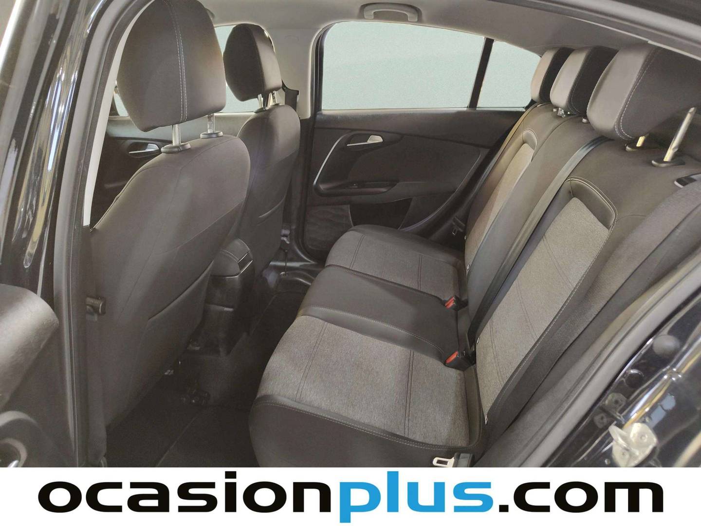 Foto asientos traseros Fiat Tipo Fiat Tipo 1.0 Cross (100 CV)