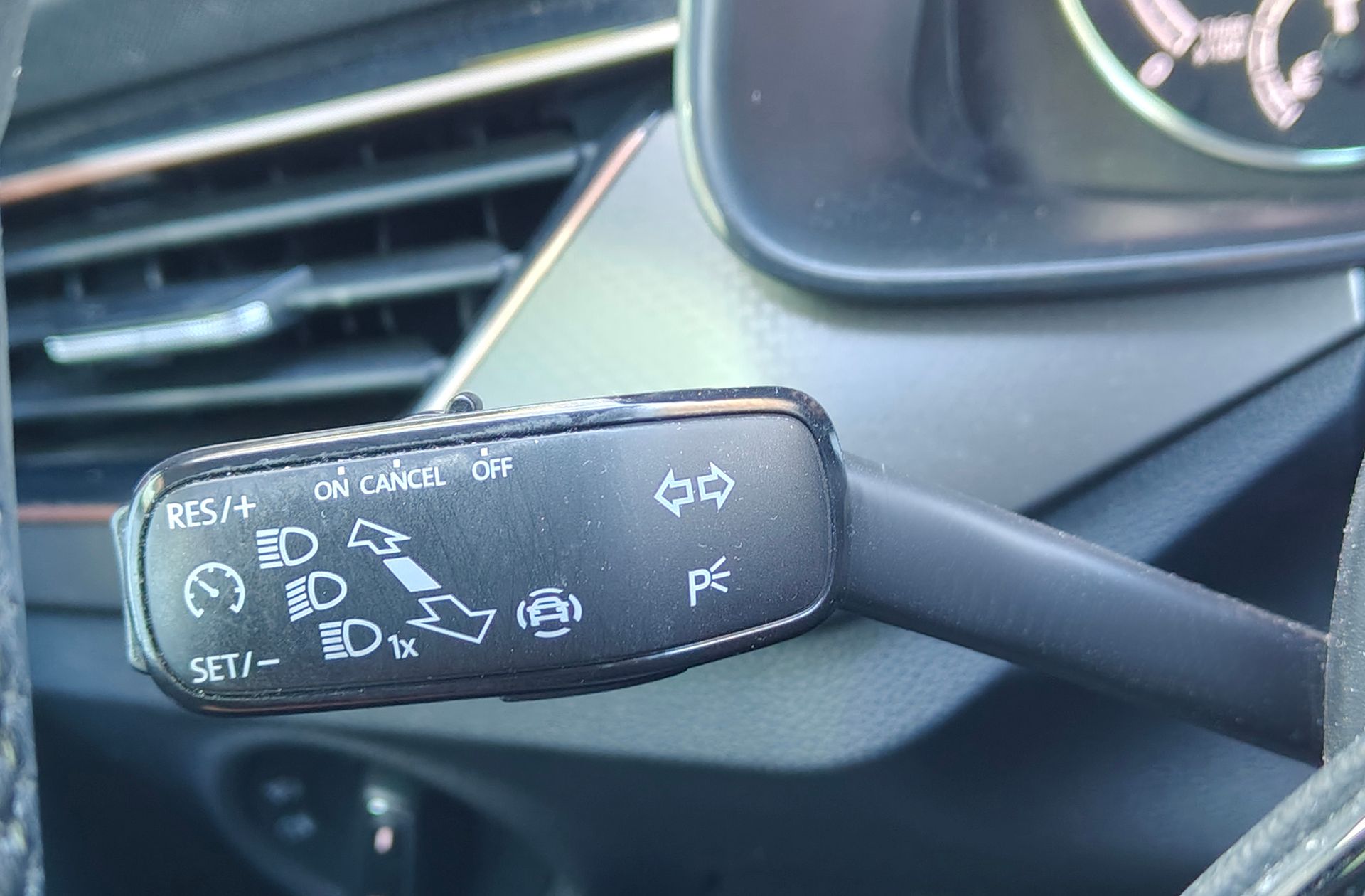 Škoda Kamiq 1.5 TSI Style DSG - foto 23