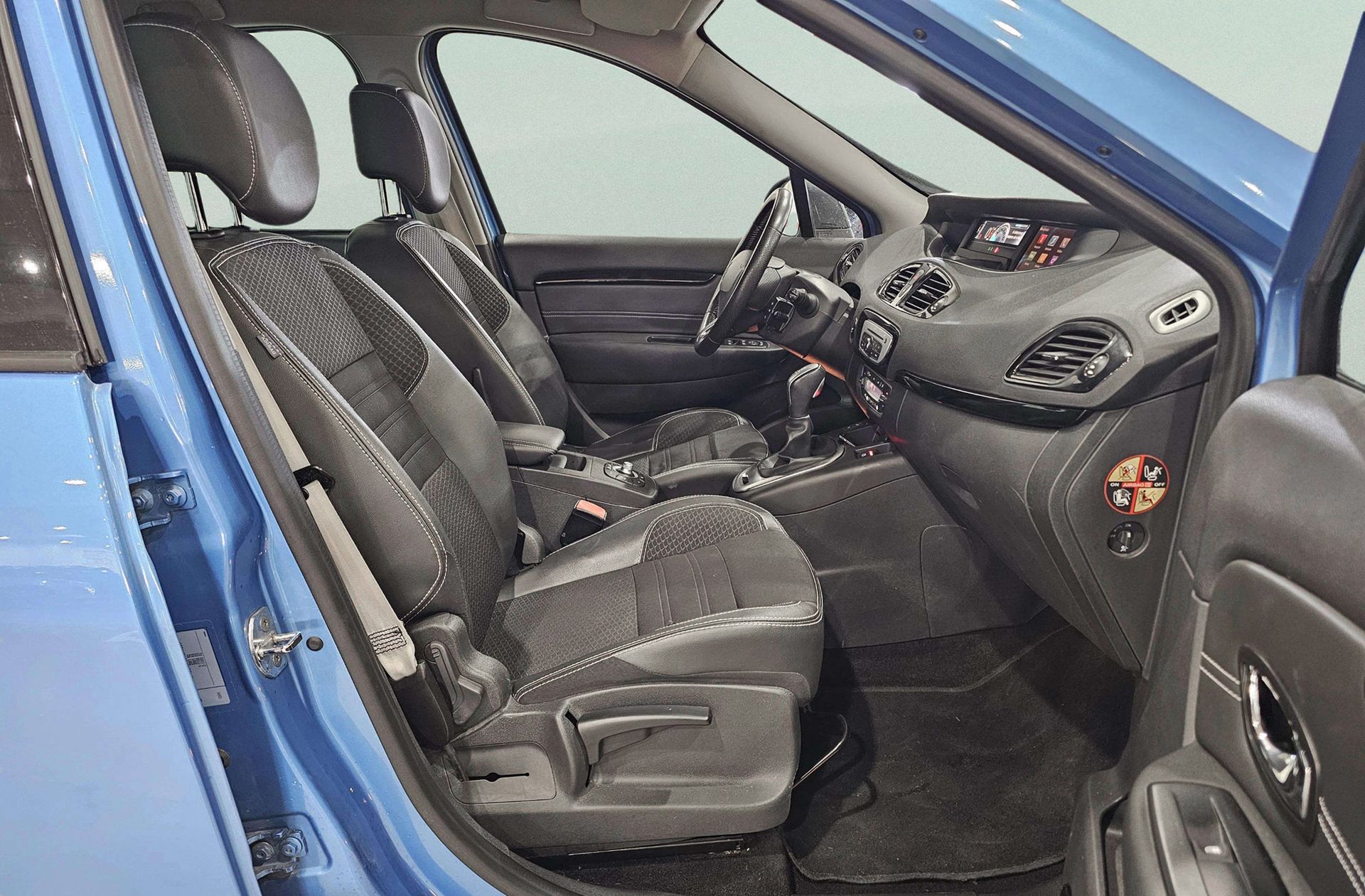 Renault Scénic dCi 110 Bose EDC Euro6 - foto 18