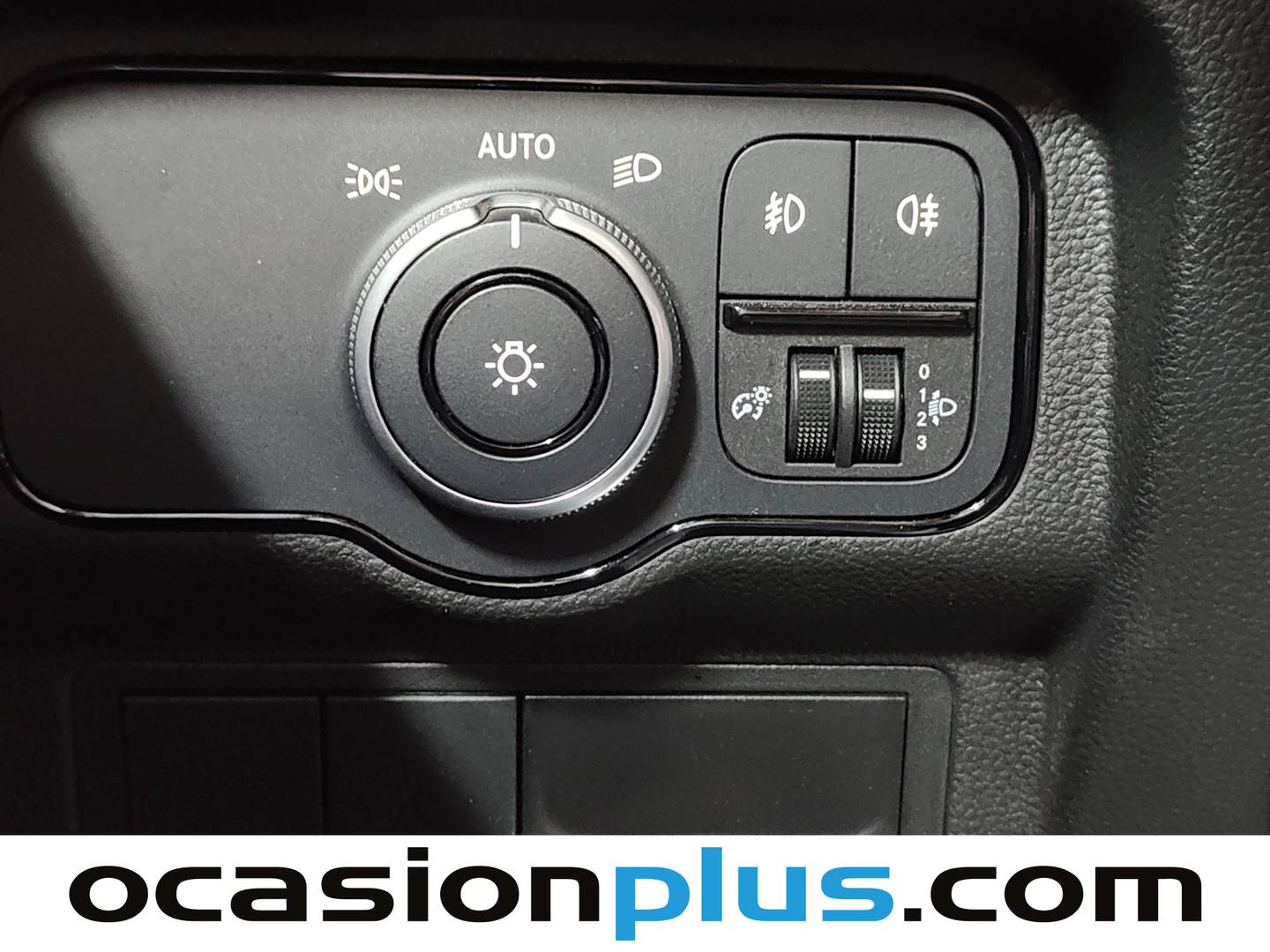 Extras del Mercedes Citan Mercedes Citan Citan Furgon 110 CDI Base Largo (95 CV)