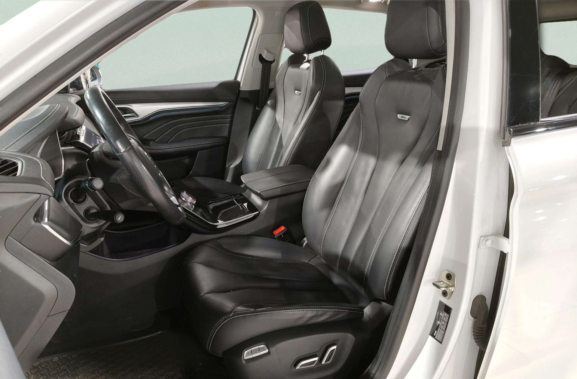 MG Marvel R 70kWh Luxury - foto 13