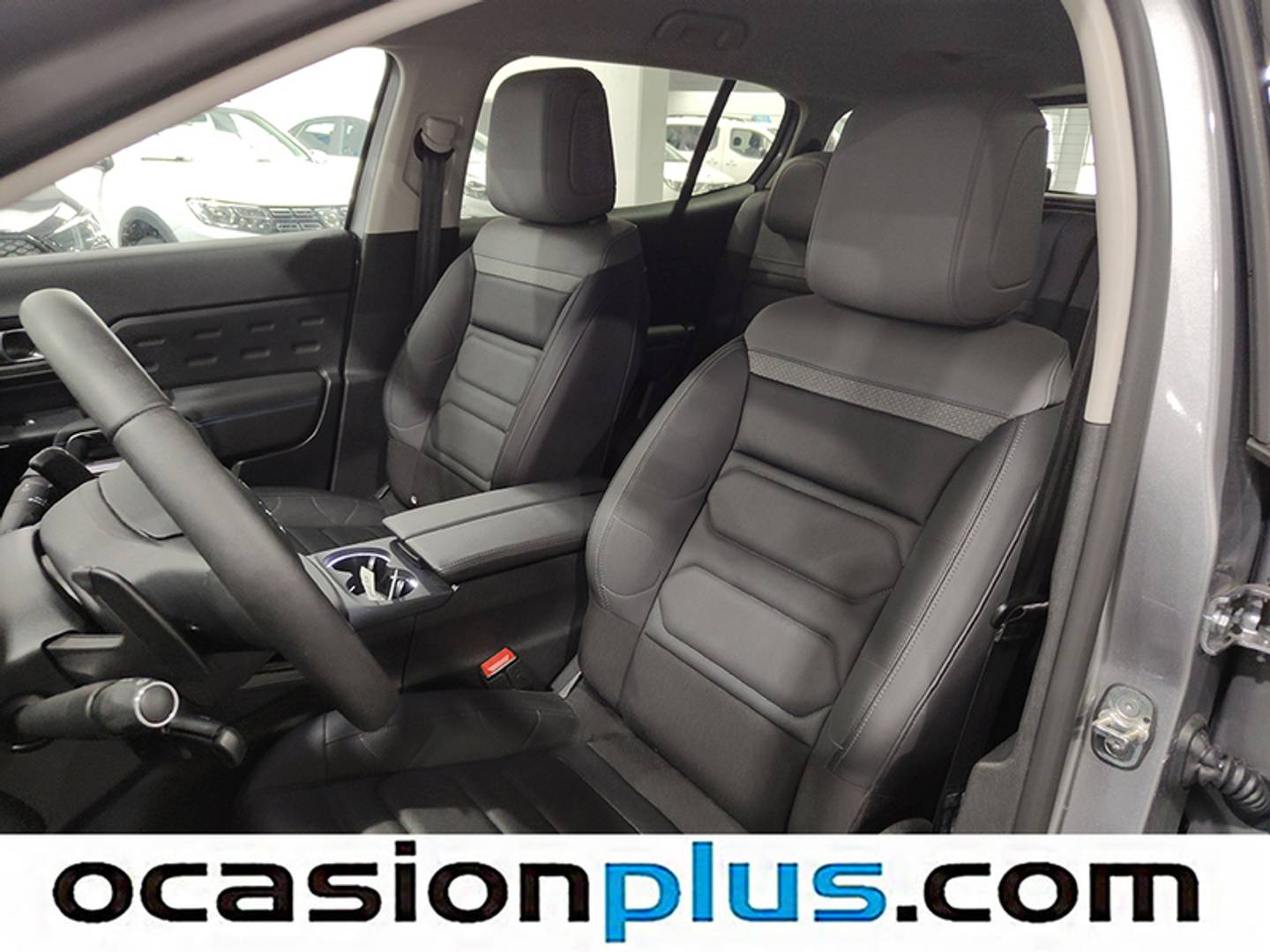 Foto Citroën C5 Aircross Citroen C5 Aircross PureTech 130 S&S Shine Pack EAT8 (131 CV)