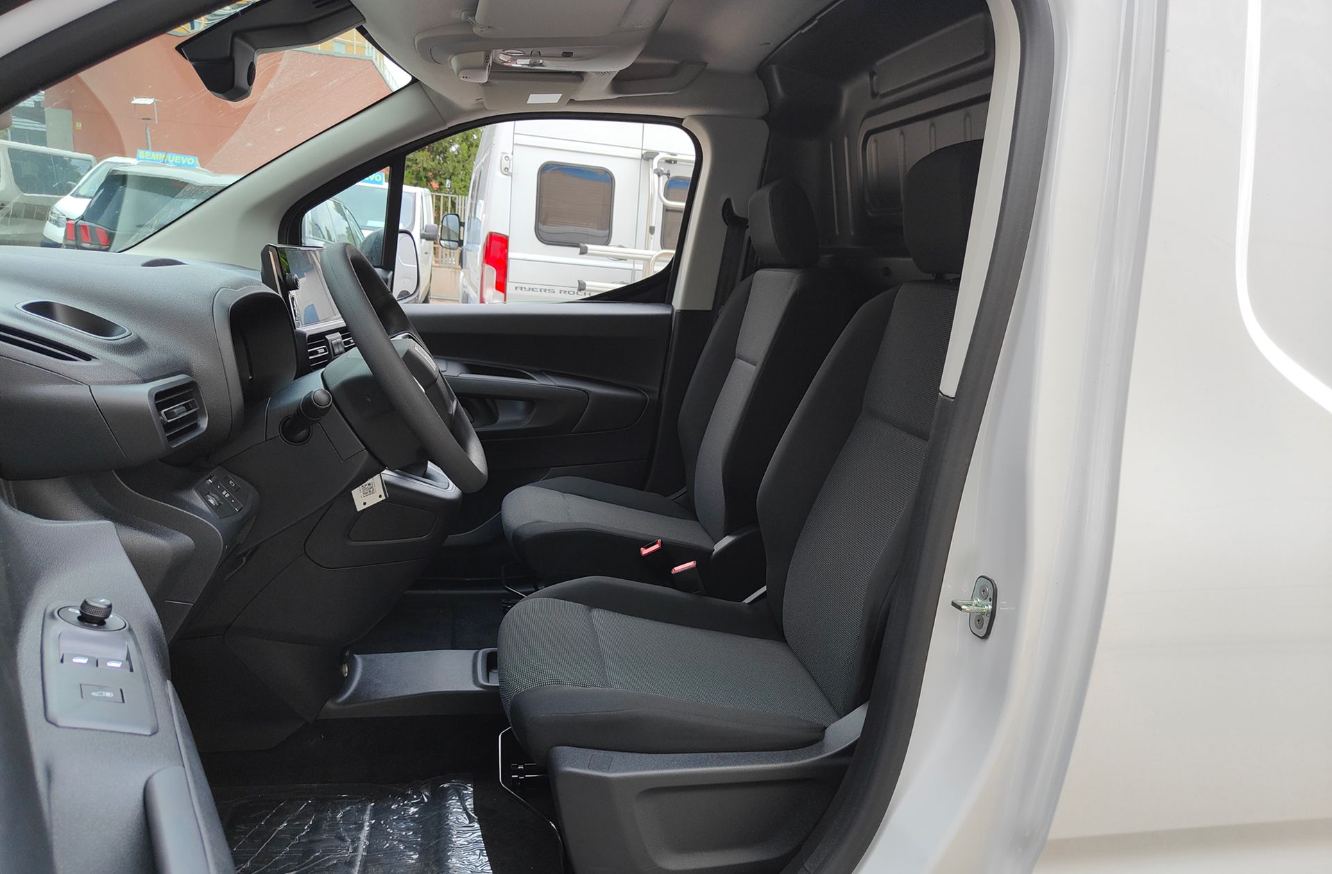 Fiat Doblò Furgon Furgón BlueHDi 100 M - foto 10