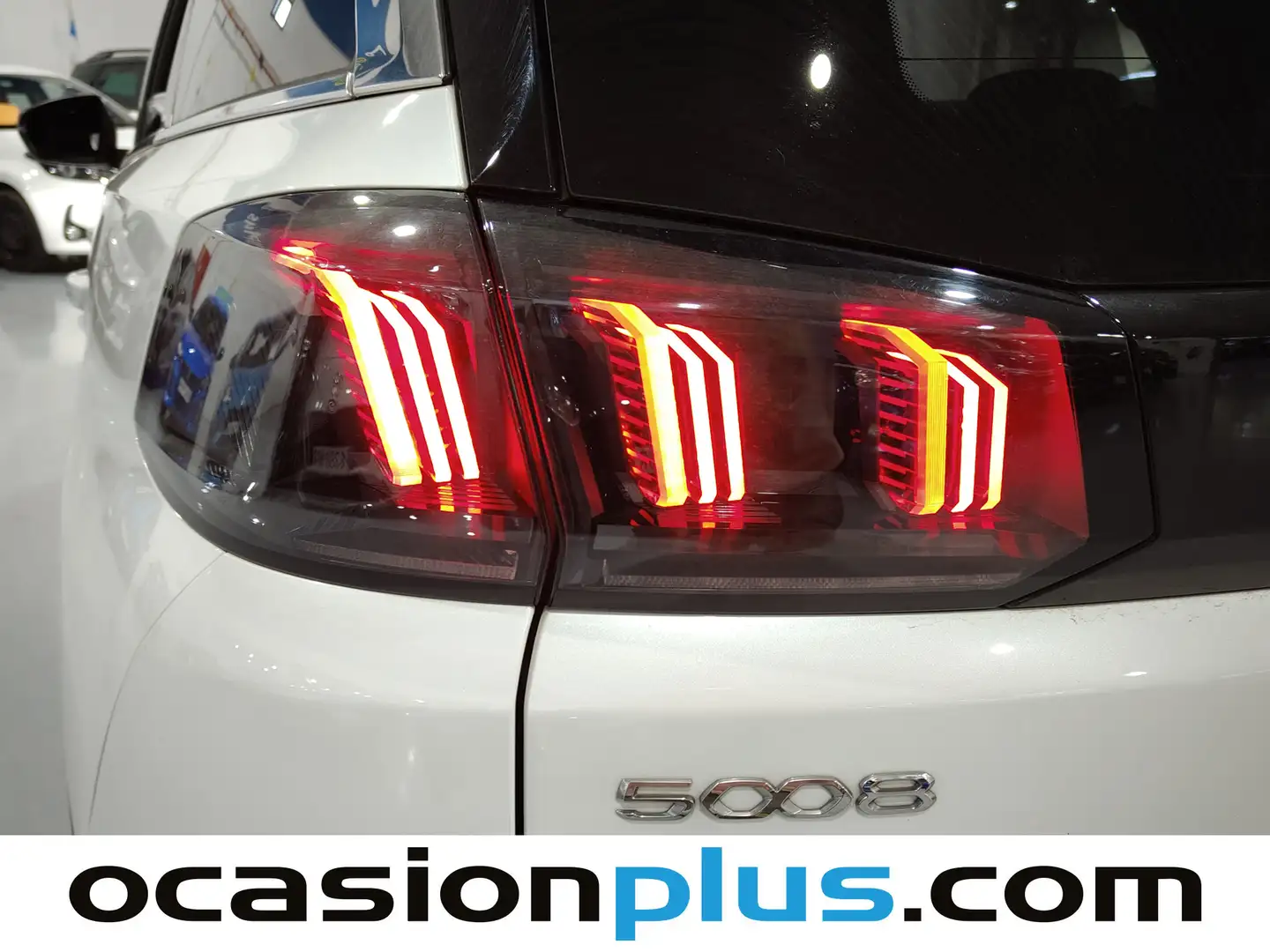 Foto Peugeot 5008 Peugeot 5008 BlueHDI 130 S&S GT EAT8 (130 CV) 7 Plazas