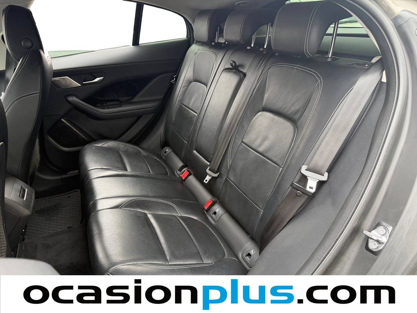 Foto Jaguar i-Pace Jaguar I-PACE EV400 SE 4WD Auto (400 CV)