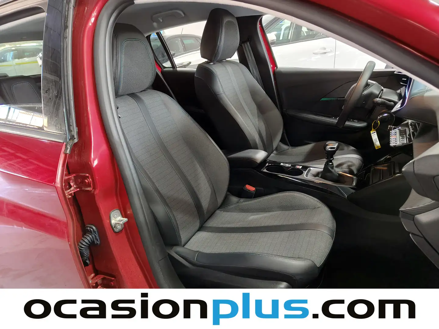 Foto Peugeot 208 Peugeot 208 PureTech 100 Allure (100 CV)