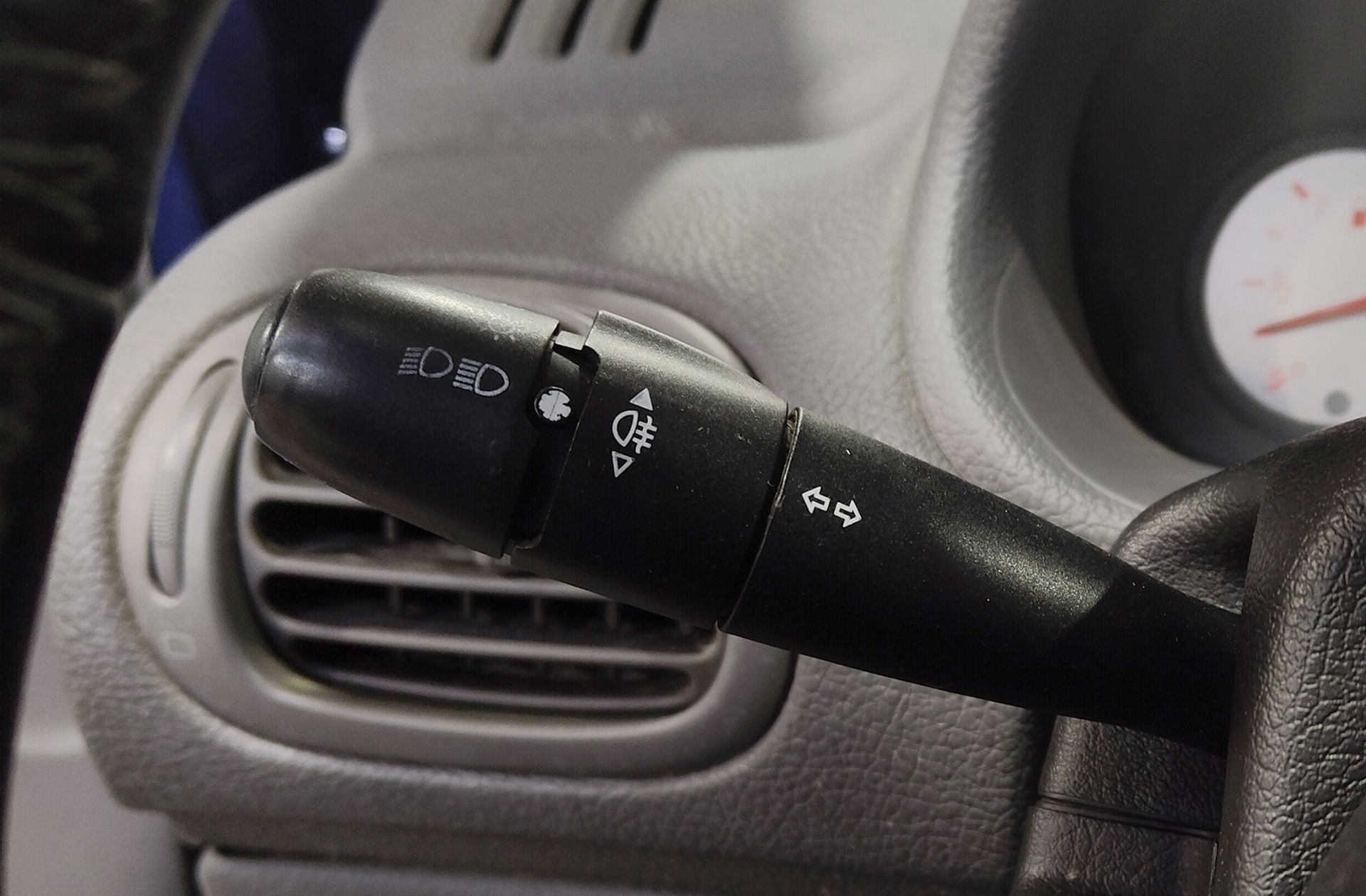 Peugeot 206 1.4 HDi X-Line - foto 19