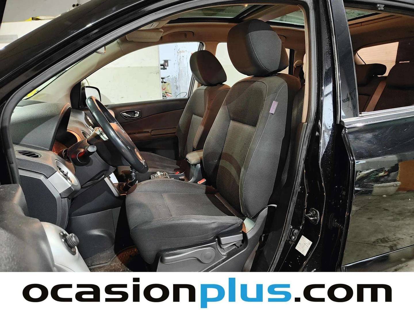 Foto asientos delanteros Renault Koleos Renault Koleos 2.0 dCi Dynamique 4x2 (150 CV)