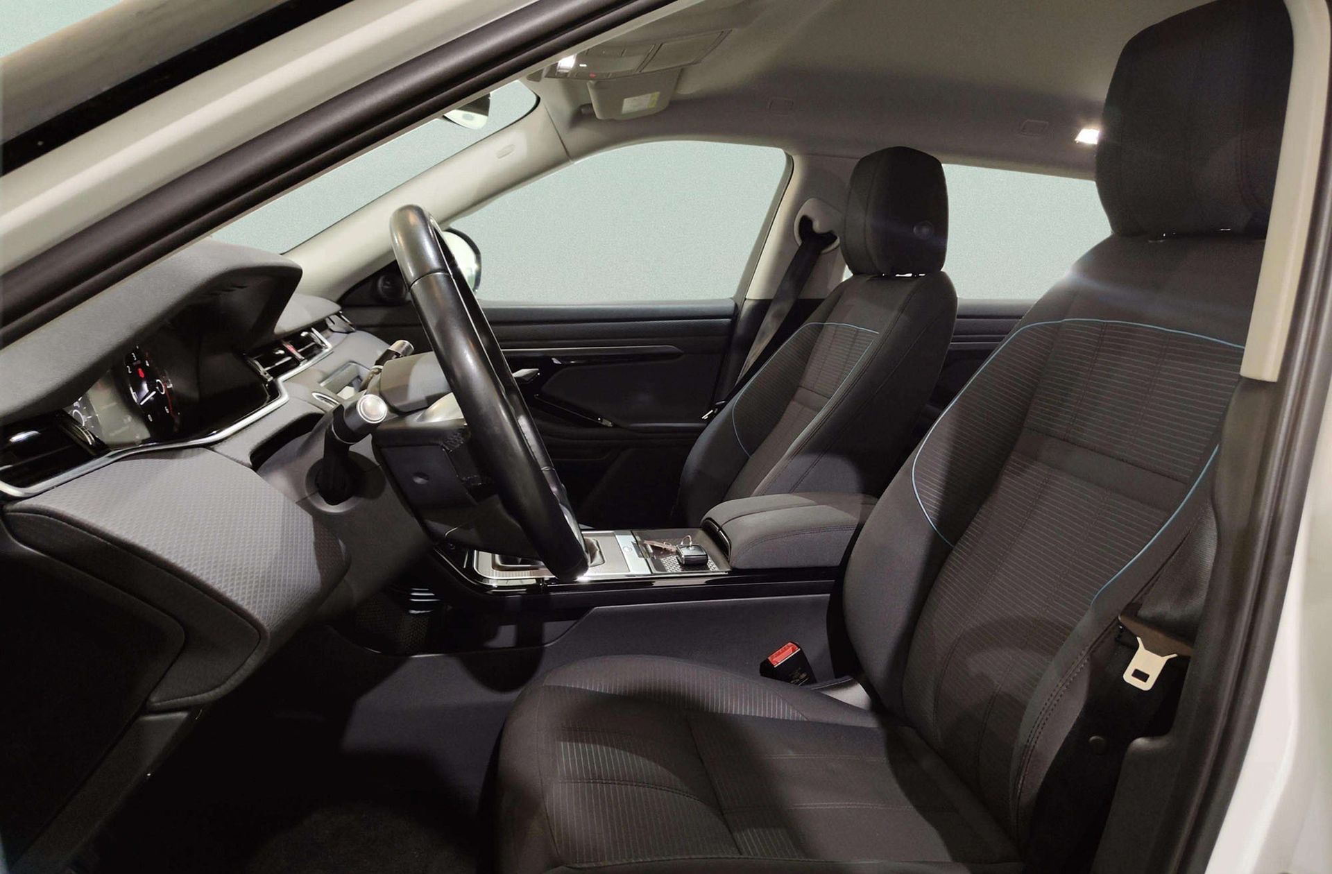 Land Rover Range Rover Evoque D150 Standard FWD - foto 10