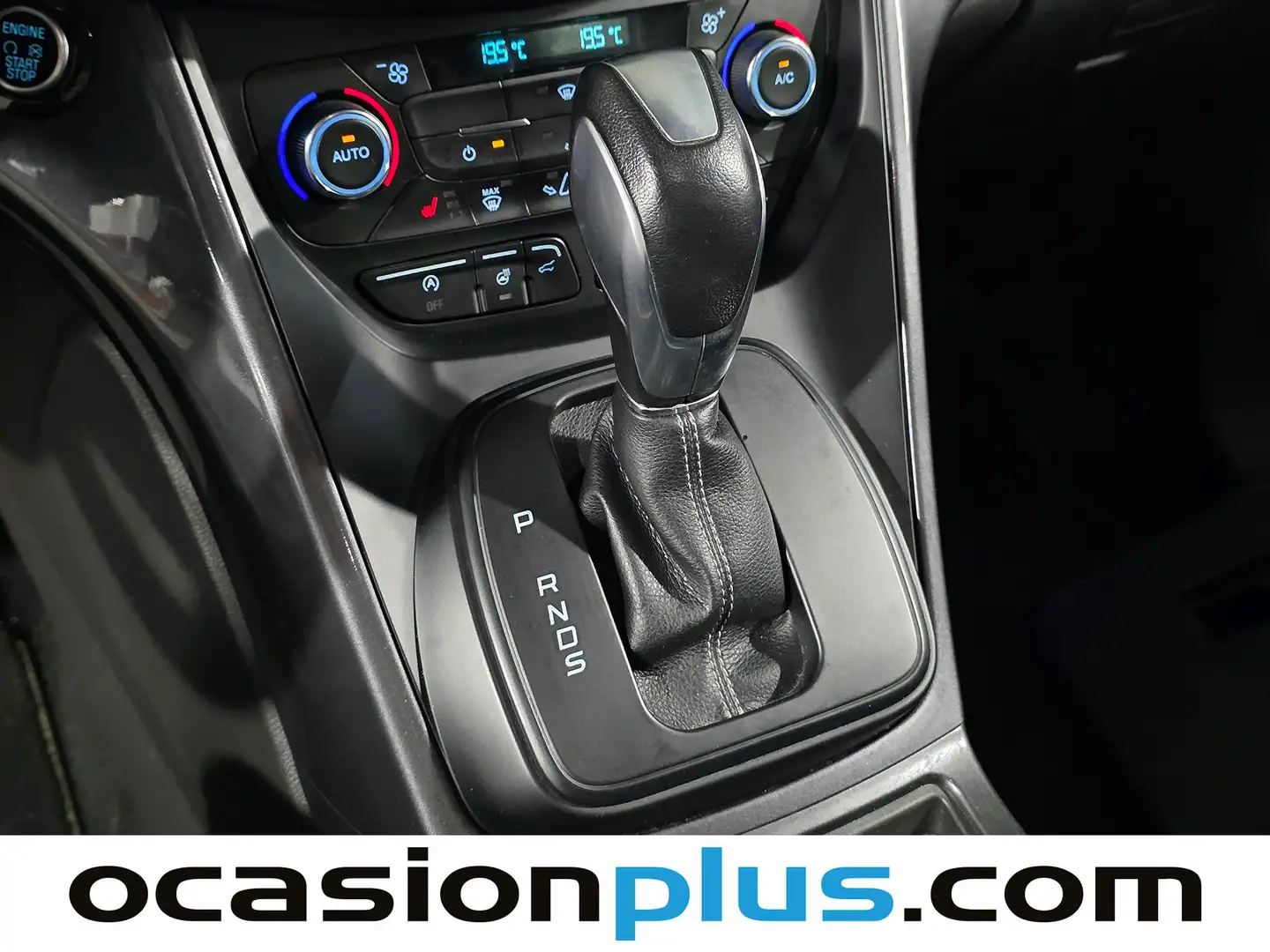 Foto Ford Kuga Ford Kuga 2.0 TDCI S&S Vignale 4x4 Powershift (150 CV)