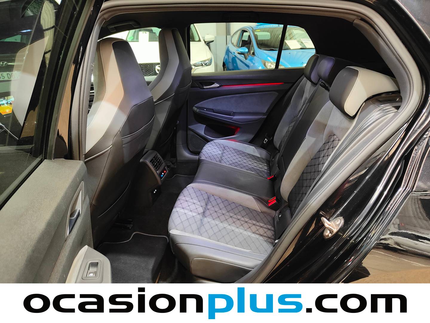 Foto asientos traseros Volkswagen Golf Volkswagen Golf R-Line 1.5 TSI (130 CV)