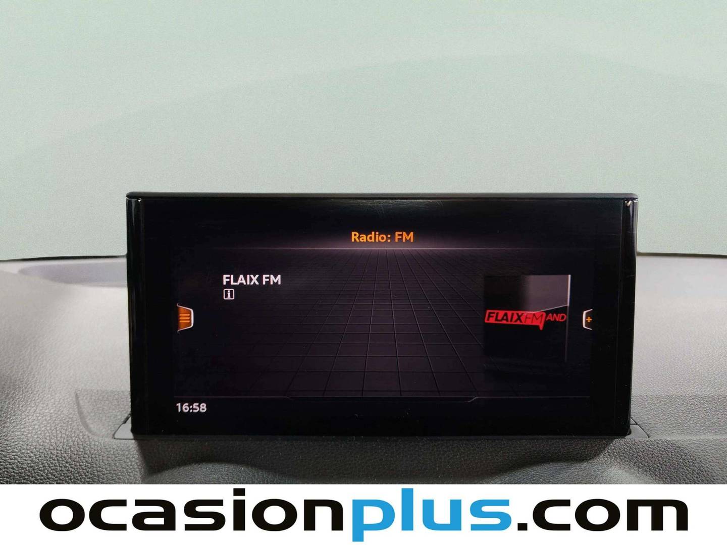 Foto Audi Q2 Audi Q2 Advanced 30 TDI  (116 CV)