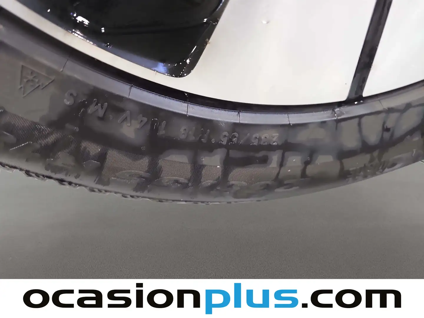 Foto Volvo XC40 Volvo XC40 B3 G Momentum Pro Auto (163 CV)