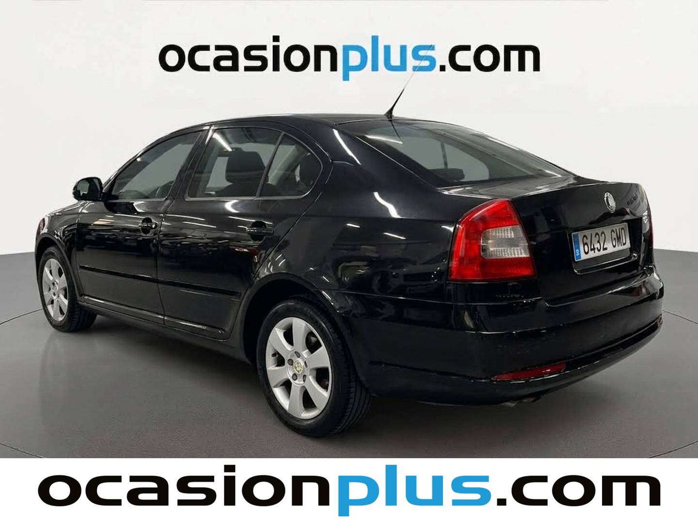 Foto trasera Skoda Octavia Skoda Octavia 1.4 TSI Trend (122 CV) izquierda