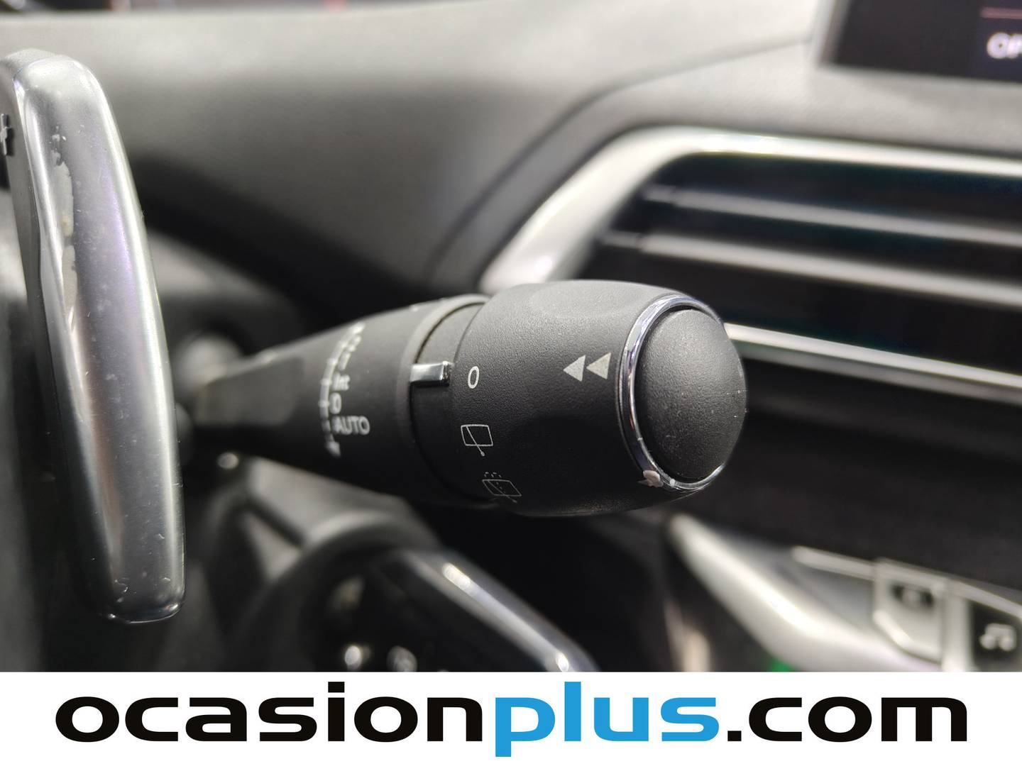 Peugeot 3008 Peugeot 3008 THP 165 GT Line S&S Auto  (165 CV) seminuevo