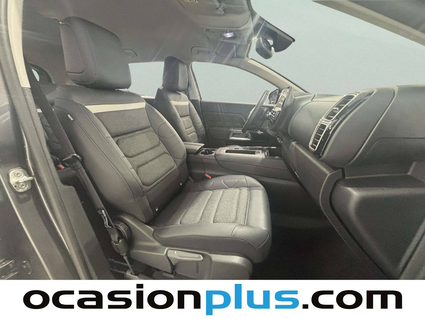 Foto Citroën C5 Aircross Hybrid Citroen C5 Aircross Hybrid 225 Feel Pack e-EAT8 (225 CV)