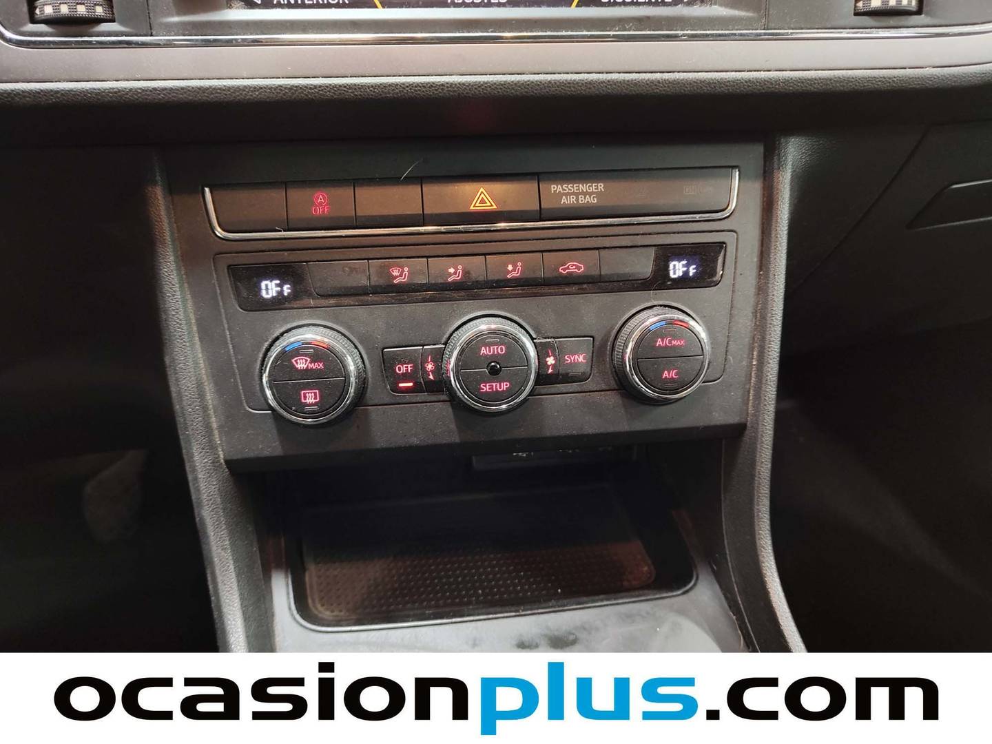 Foto Seat León SEAT León ST ST 1.6 TDI S&S Style Plus (115 CV)