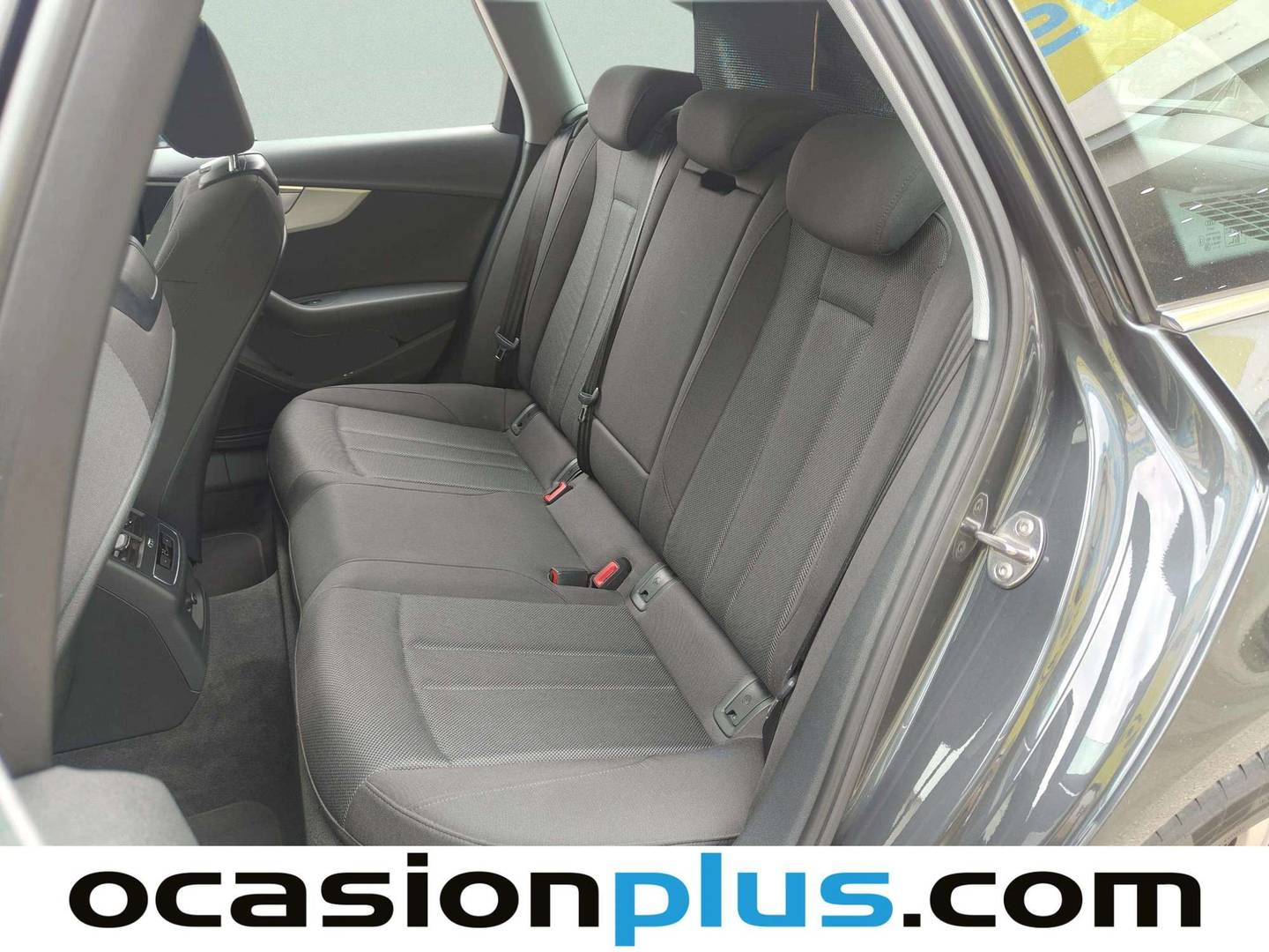 Foto asientos traseros Audi A4 Audi A4 Avant Advanced 40 TDI (190 CV) S tronic