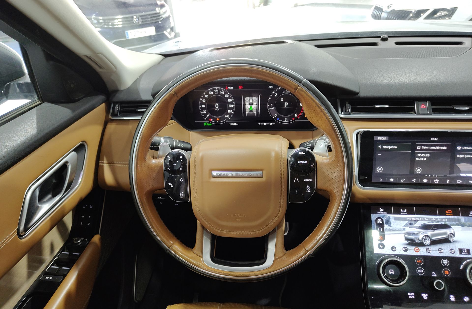 Land Rover Range Rover Velar D240 SE 4WD - foto 25