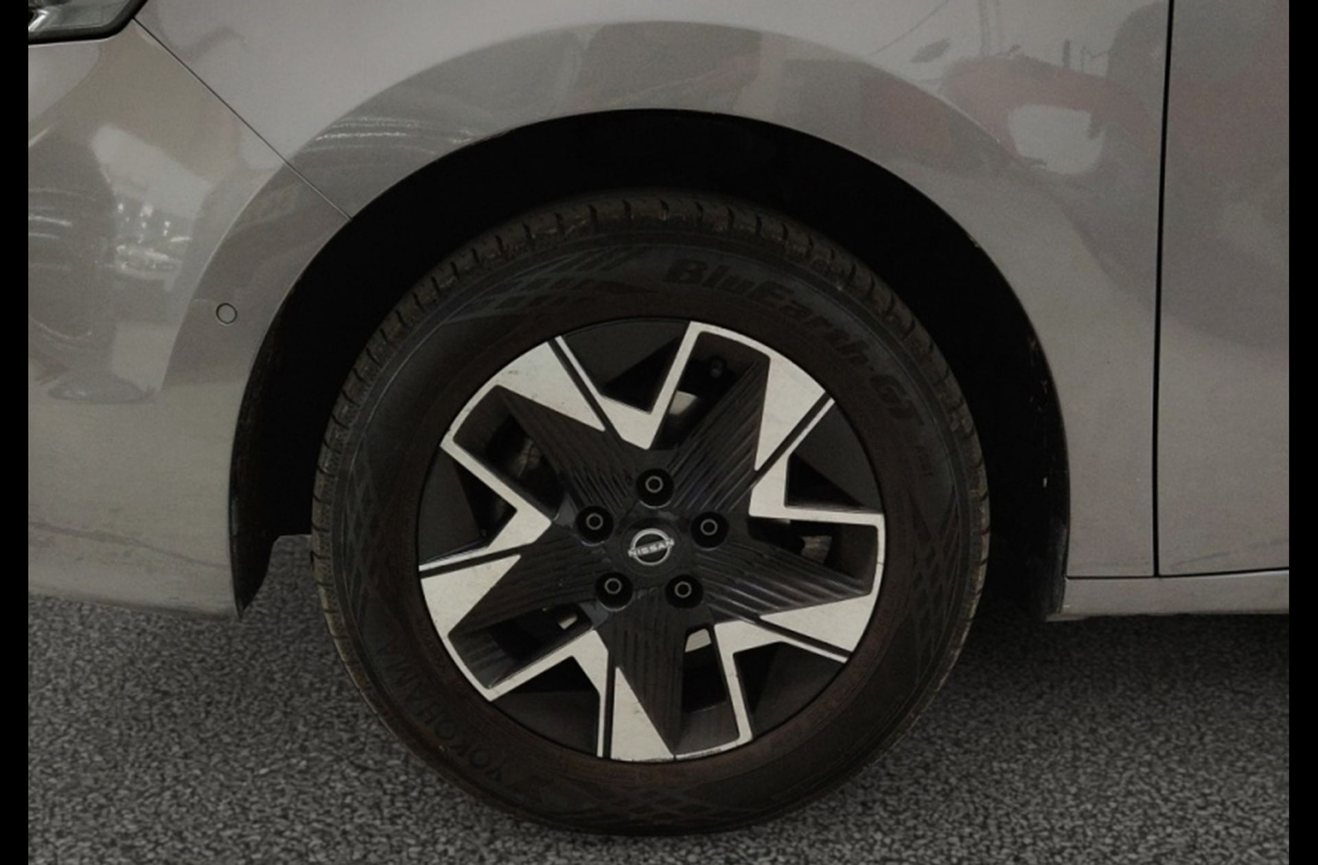 Nissan Townstar 1.3G L1 Tekna - foto 32