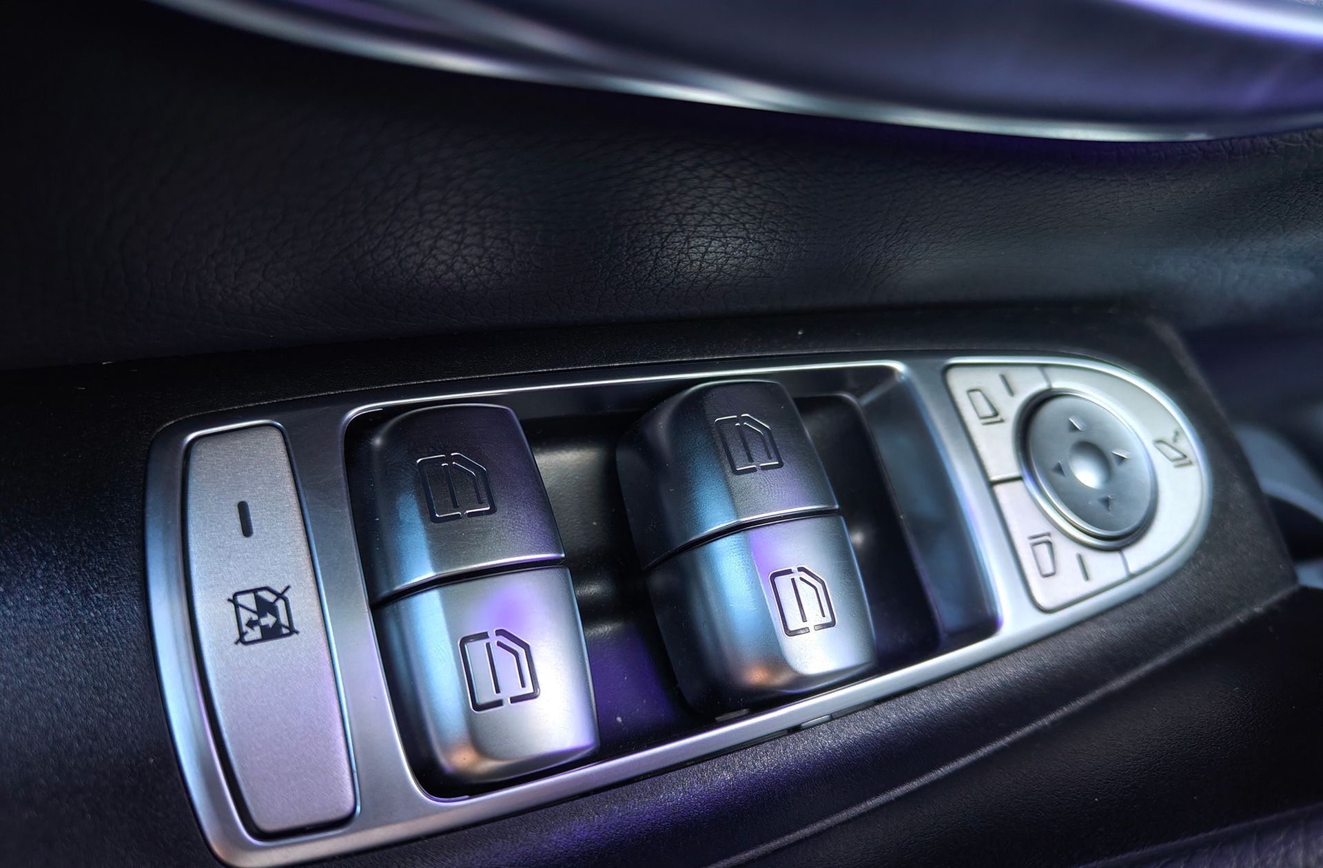 Mercedes-Benz Clase E E 220 d - foto 34