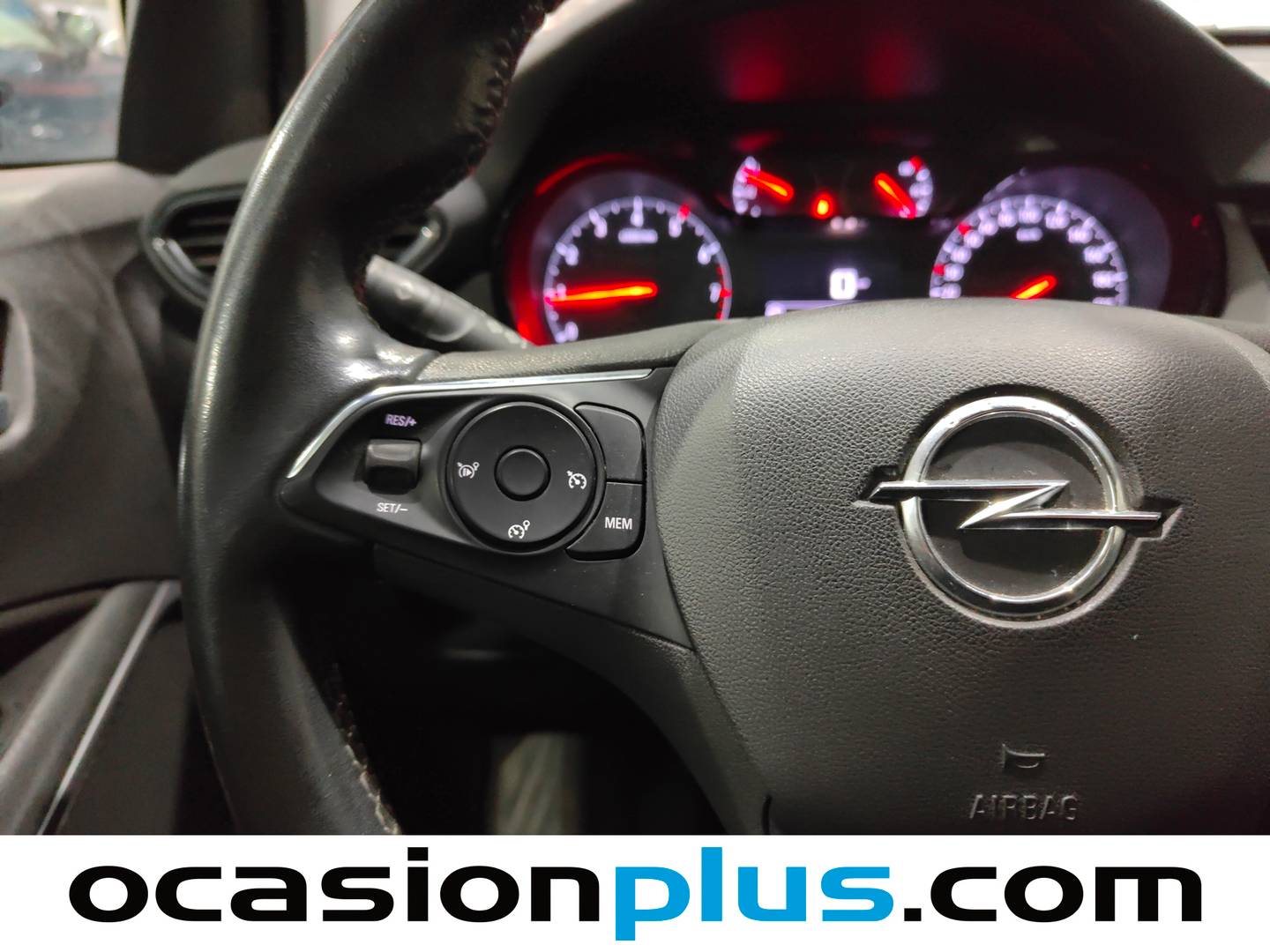 Foto Opel Crossland Opel Crossland 1.2 Edition (110 CV)