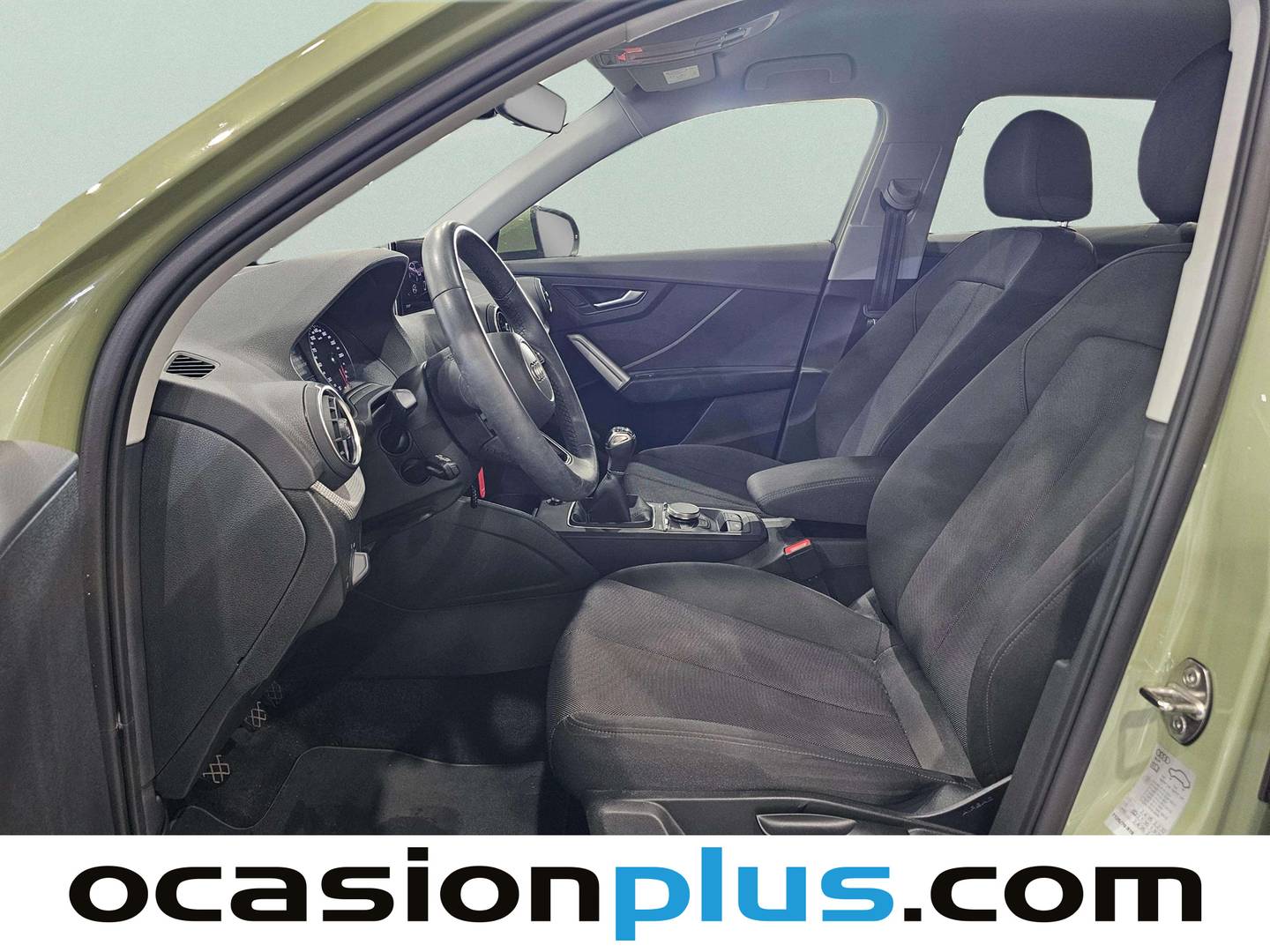 Foto asientos delanteros Audi Q2 Audi Q2 Advanced 30 TFSI (110 CV)