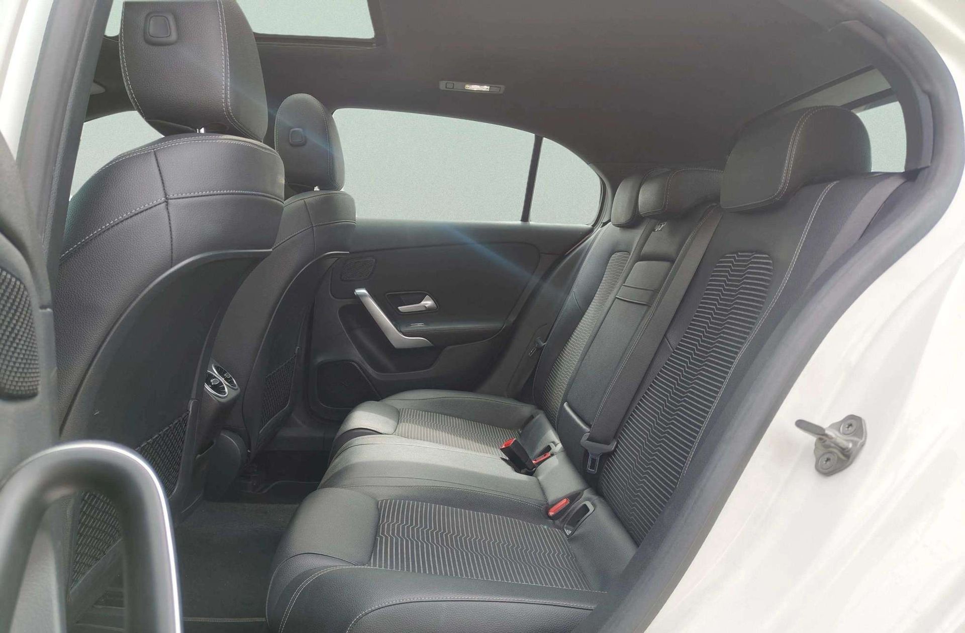 Mercedes-Benz Clase A 200 - foto 14