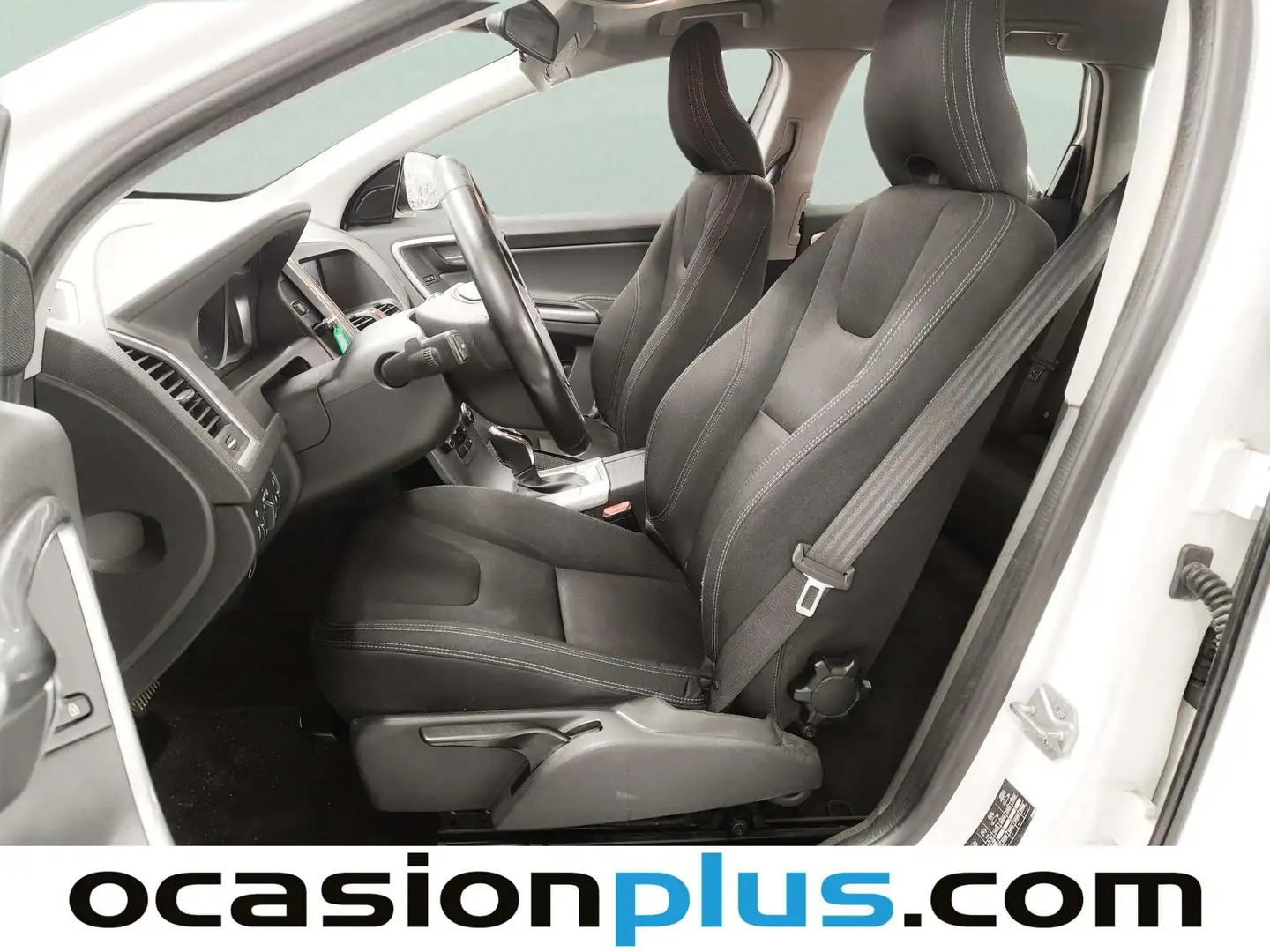 Foto Volvo XC60 Volvo XC60 D3 Kinetic Auto (150 CV)